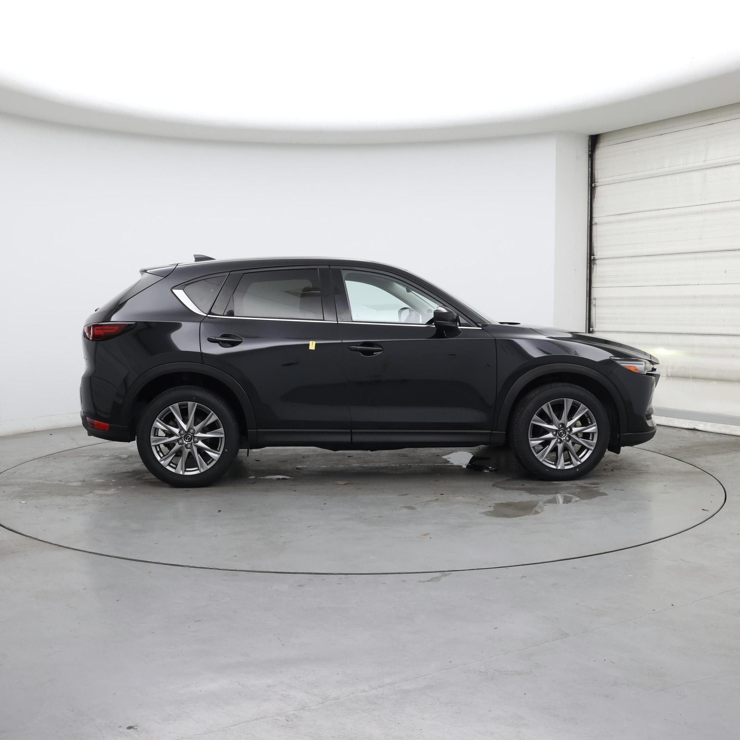 Thumbnail: 2021 Mazda CX-5 - 7