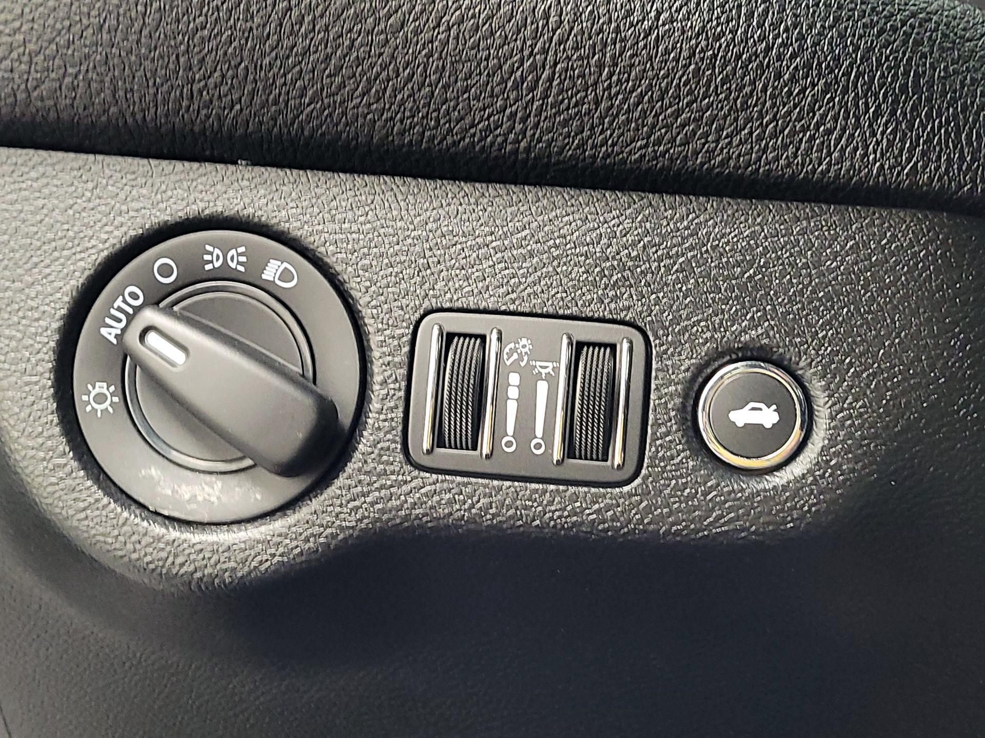 Thumbnail: 2021 Dodge Challenger - 13