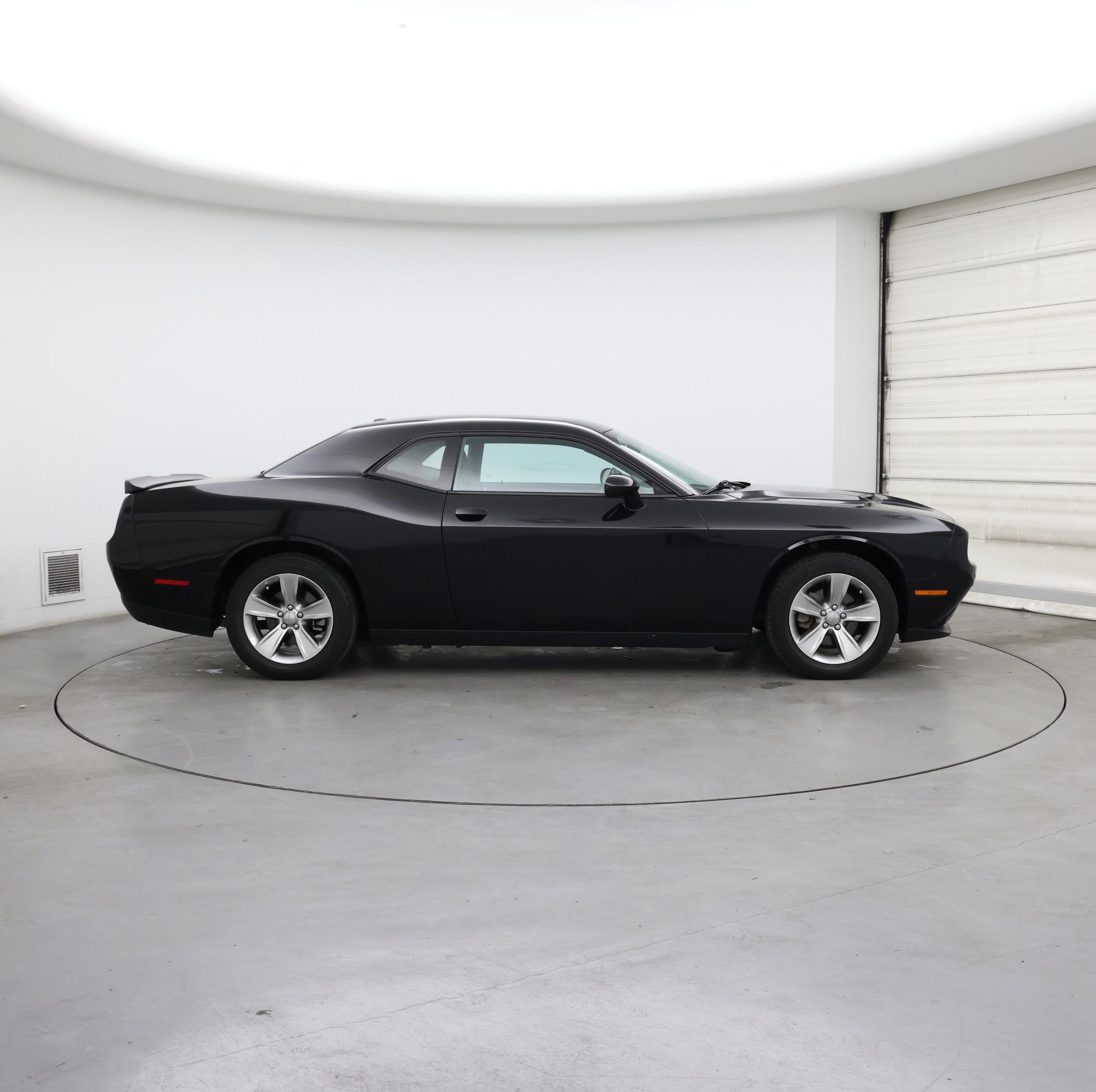 Thumbnail: 2021 Dodge Challenger - 7