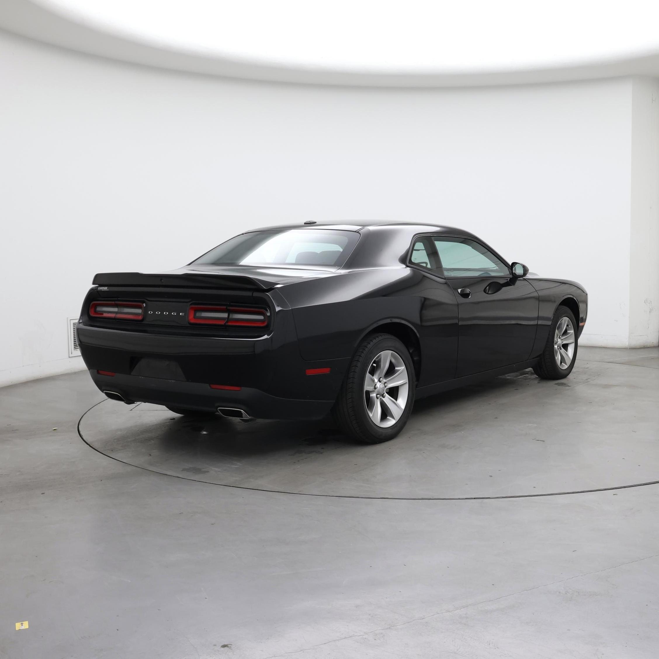 Thumbnail: 2021 Dodge Challenger - 8