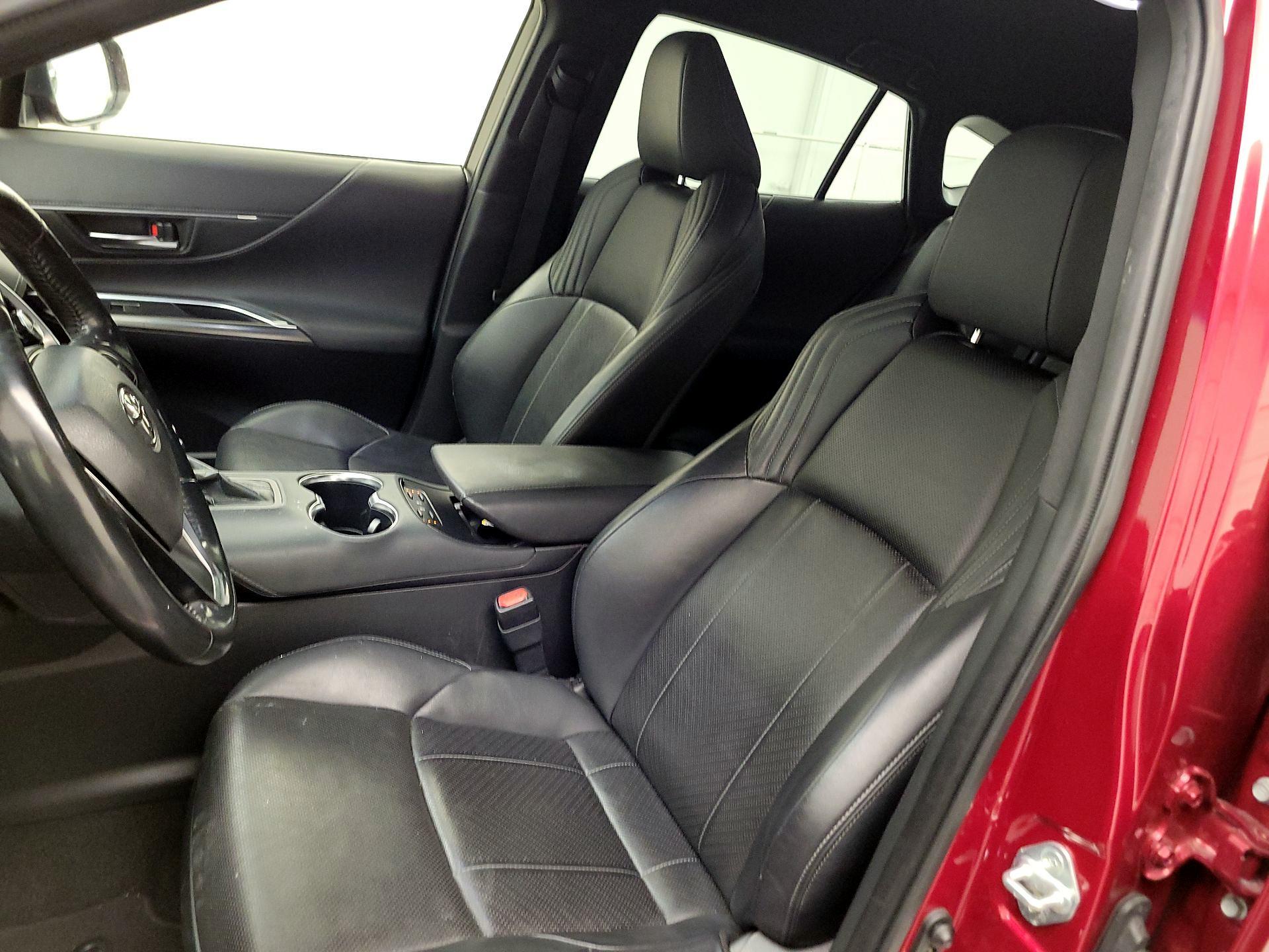 Thumbnail: 2021 Toyota Venza - 11