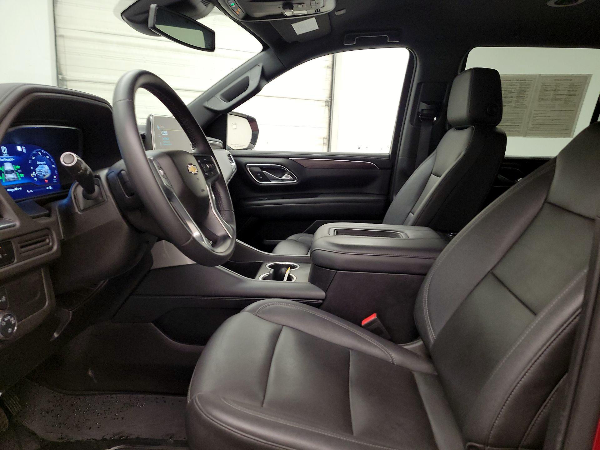 Thumbnail: 2023 Chevrolet Tahoe - 11