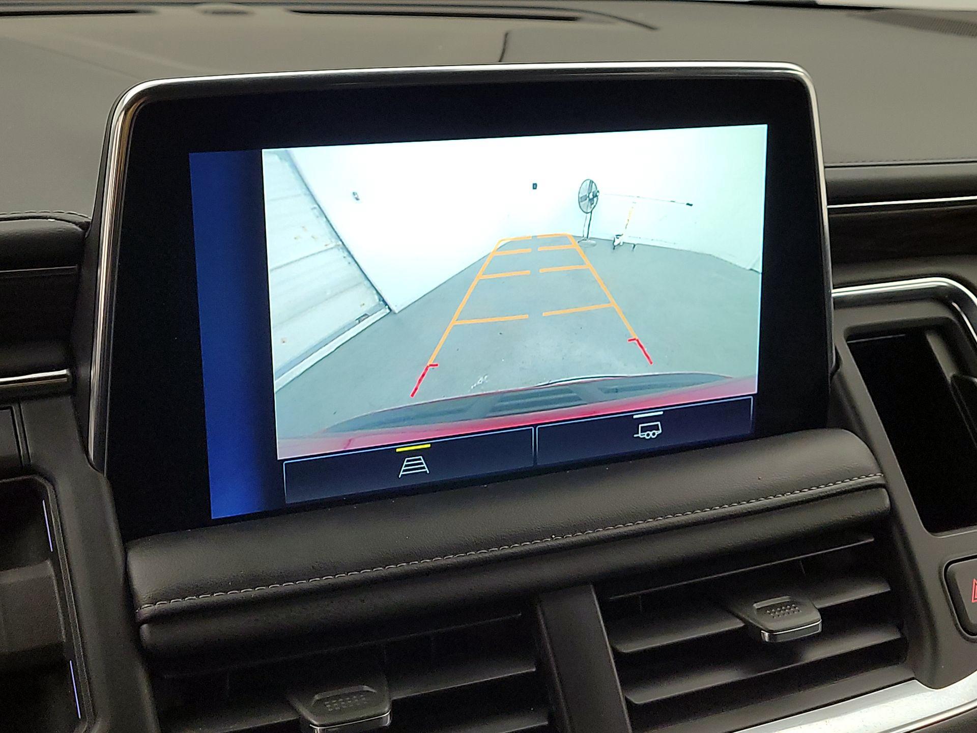 Thumbnail: 2023 Chevrolet Tahoe - 14