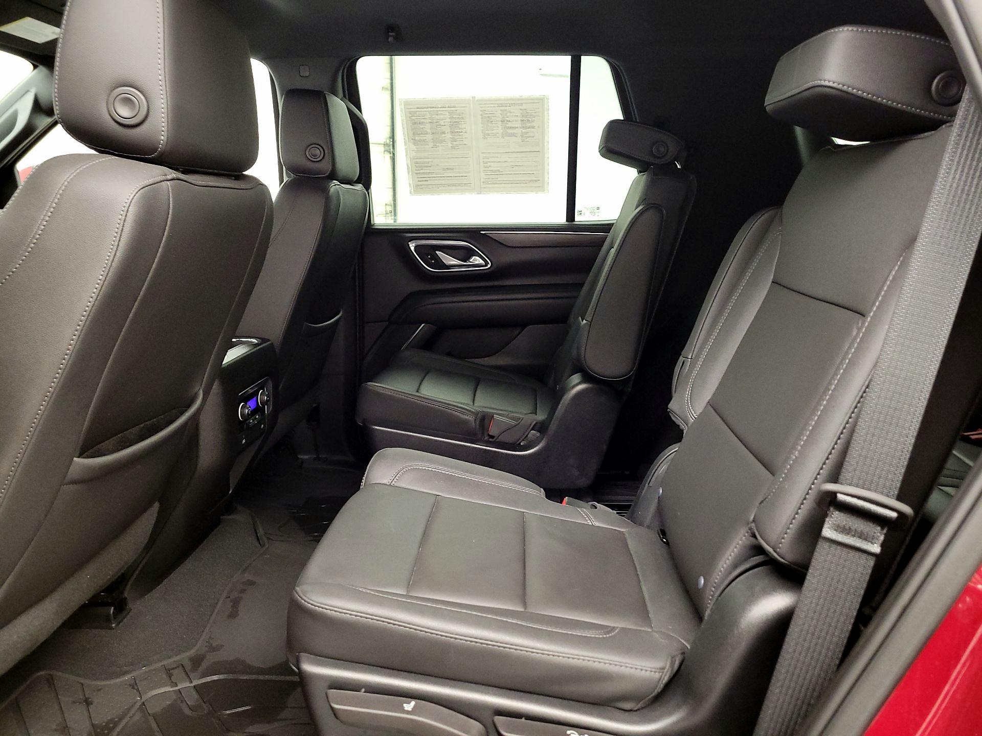 Thumbnail: 2023 Chevrolet Tahoe - 19