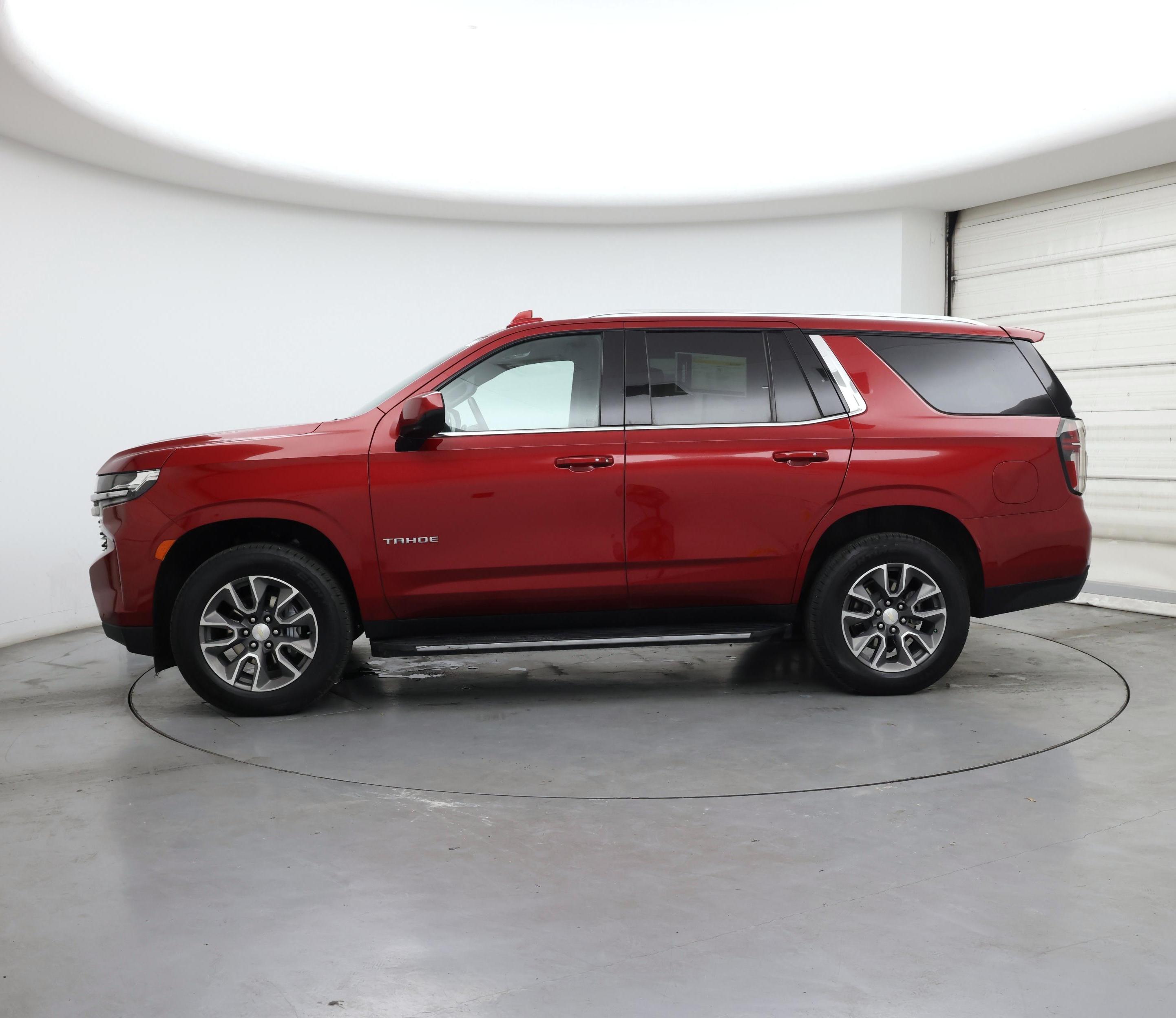 Thumbnail: 2023 Chevrolet Tahoe - 3