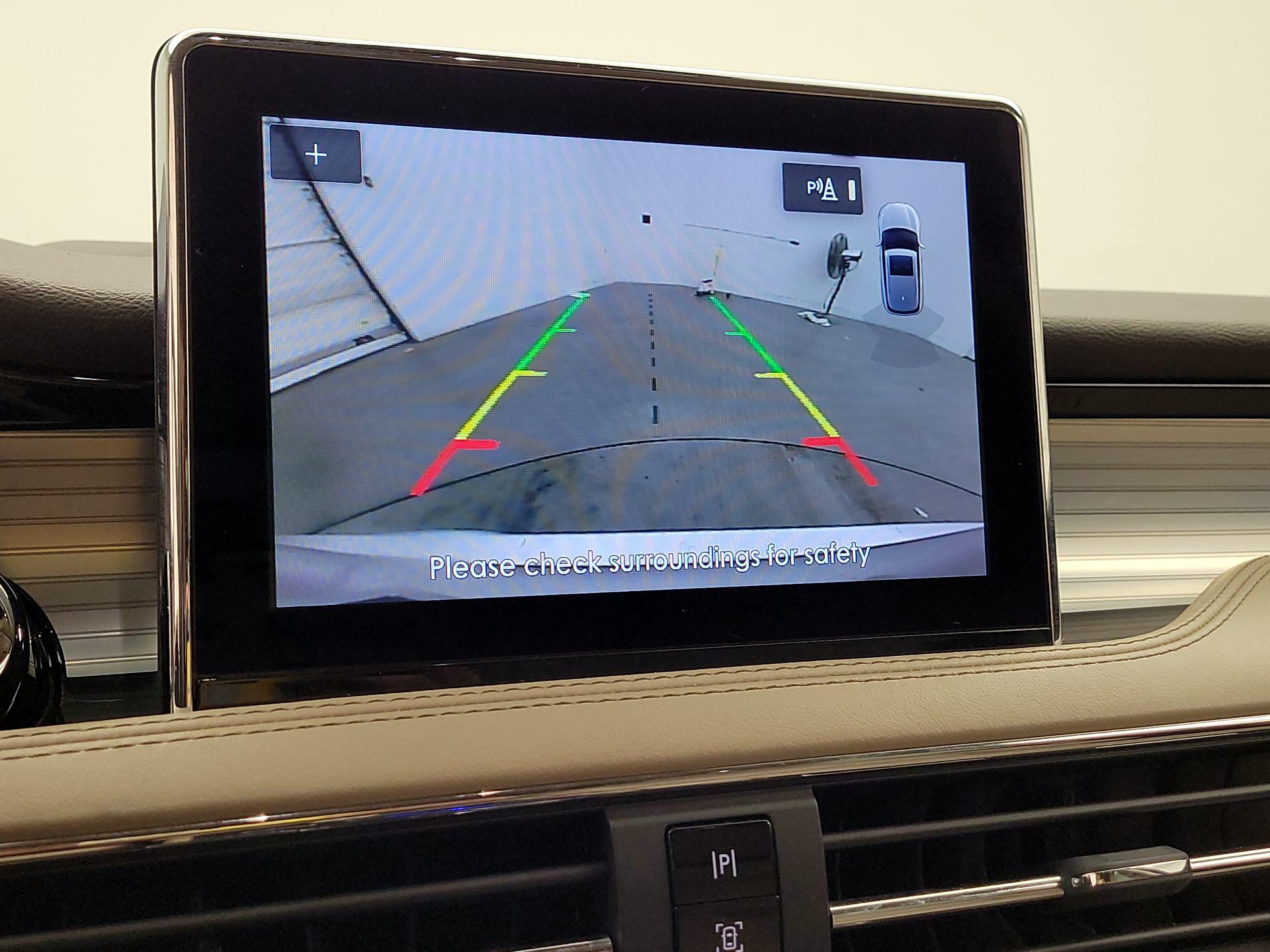 Thumbnail: 2020 Lincoln Corsair - 14