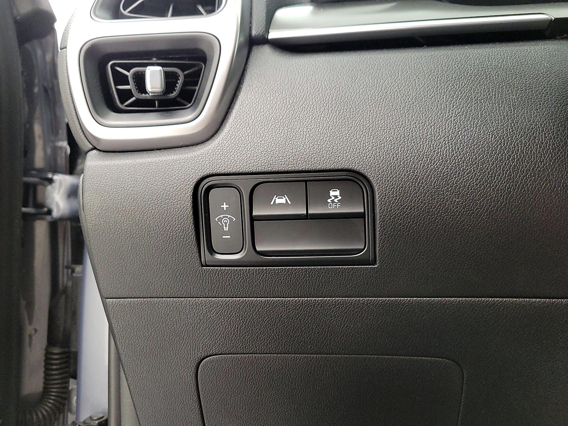 Thumbnail: 2021 Kia Sorento - 13