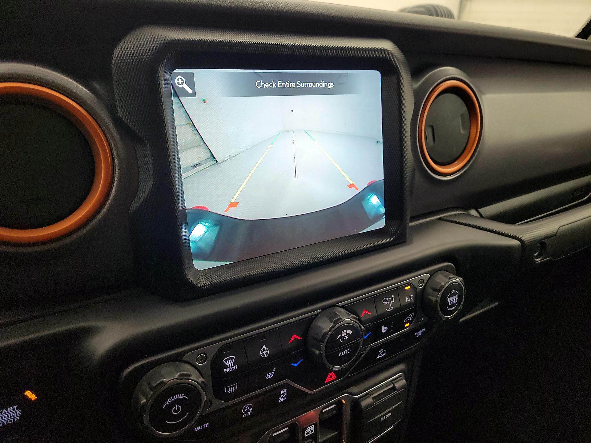 Thumbnail: 2021 Jeep Gladiator - 15