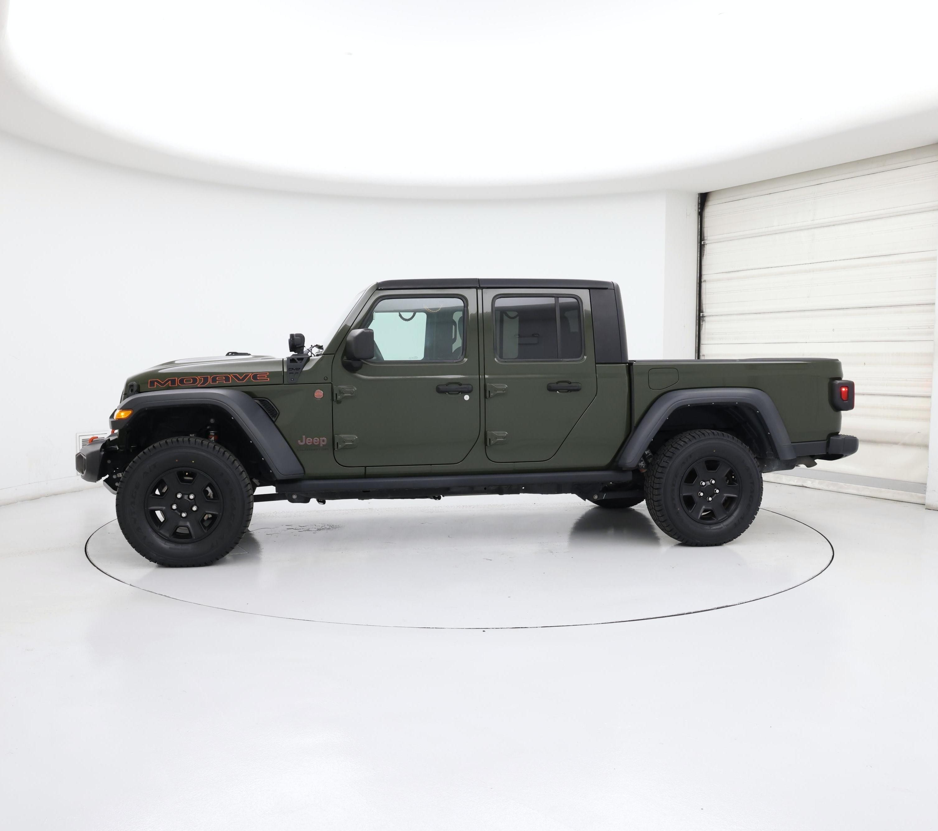 Thumbnail: 2021 Jeep Gladiator - 3