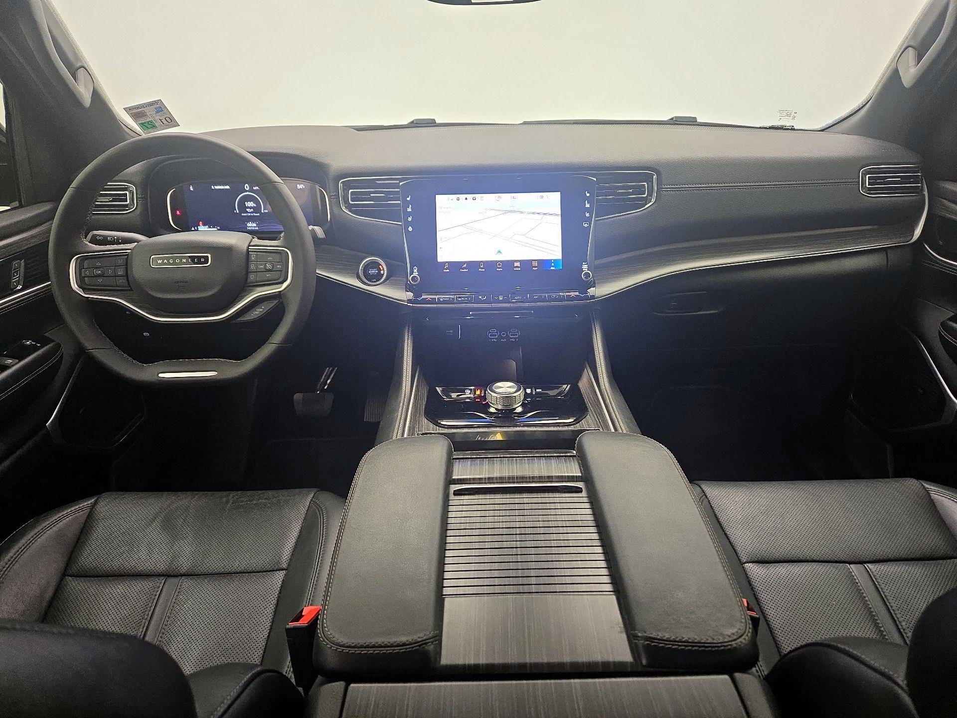 Thumbnail: 2024 Jeep Wagoneer - 9