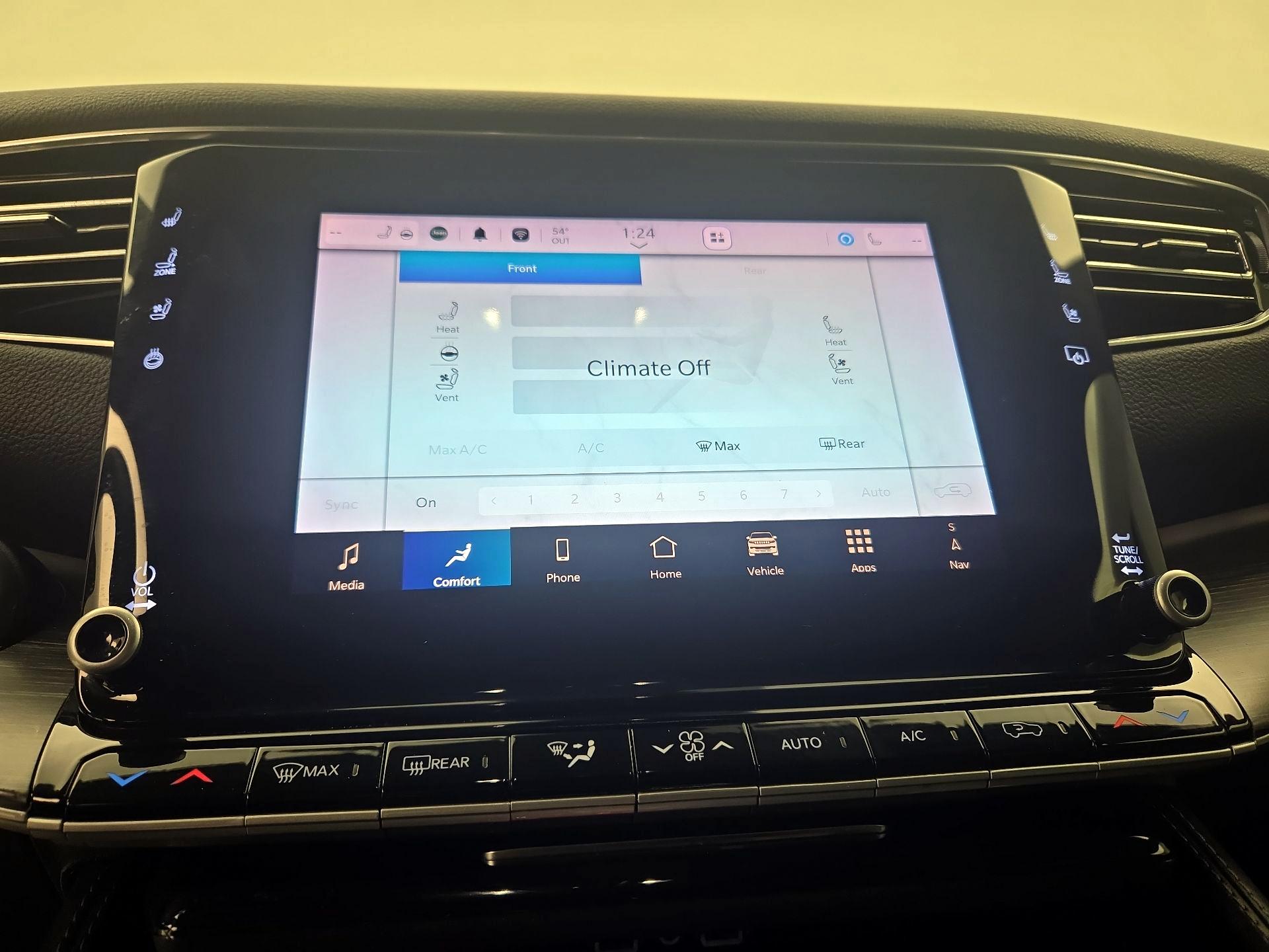 Thumbnail: 2024 Jeep Wagoneer - 17