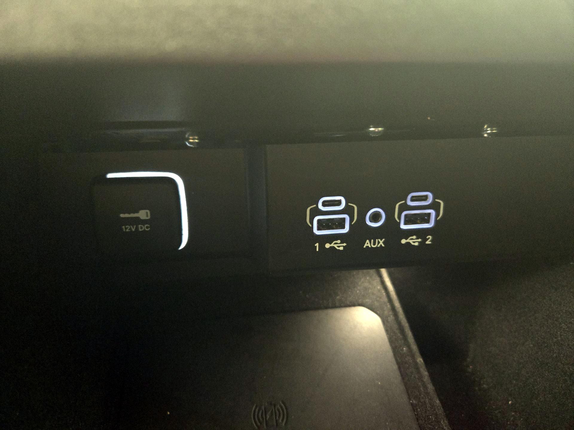 Thumbnail: 2024 Jeep Wagoneer - 19