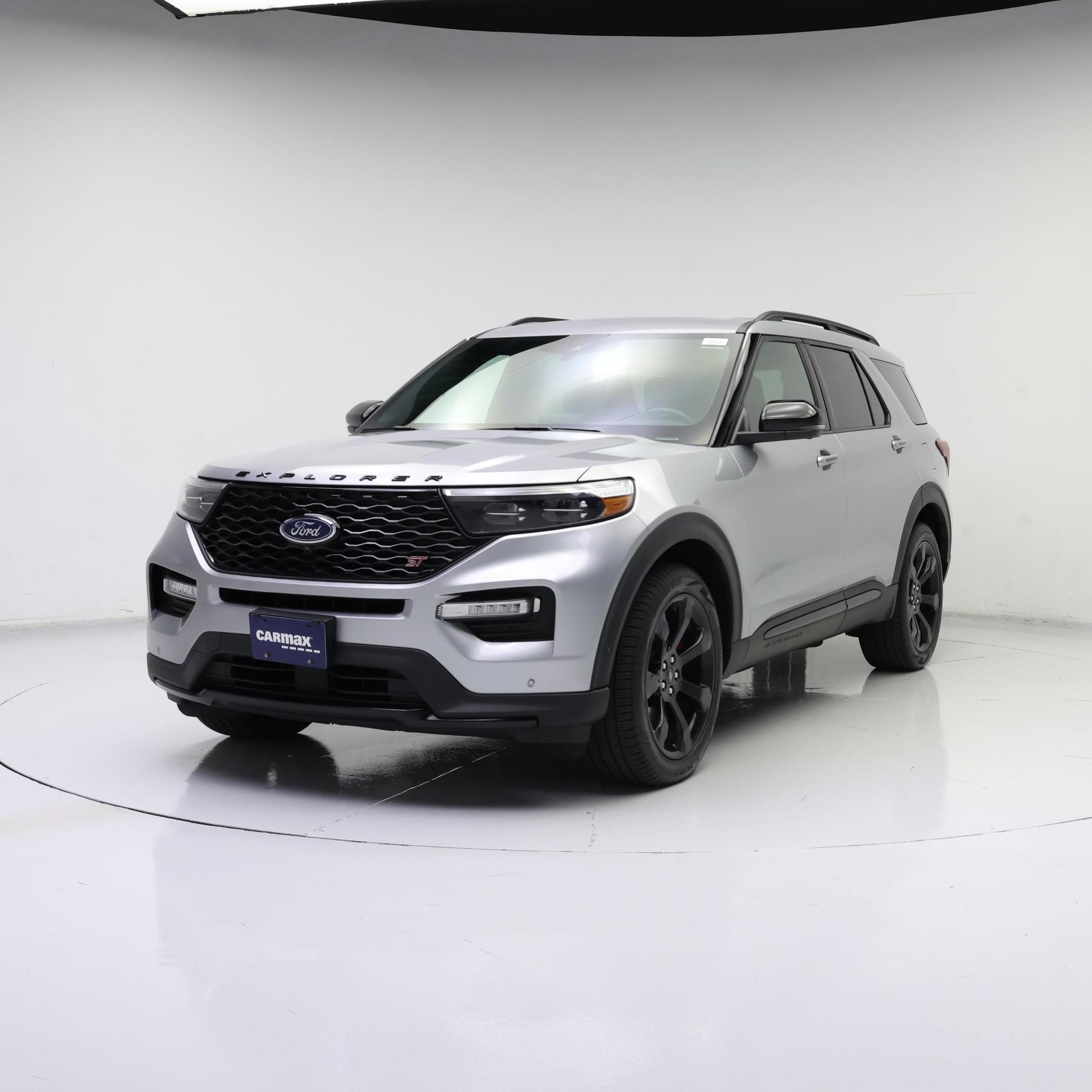 Thumbnail: 2021 Ford Explorer - 4