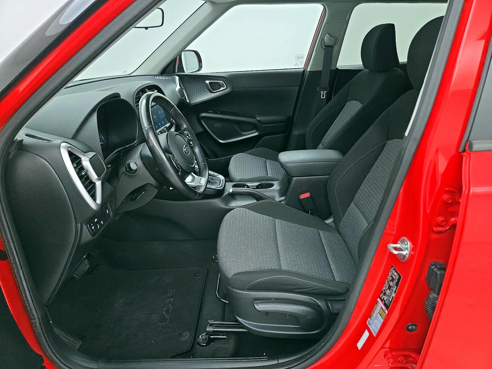 Thumbnail: 2021 Kia Soul - 11