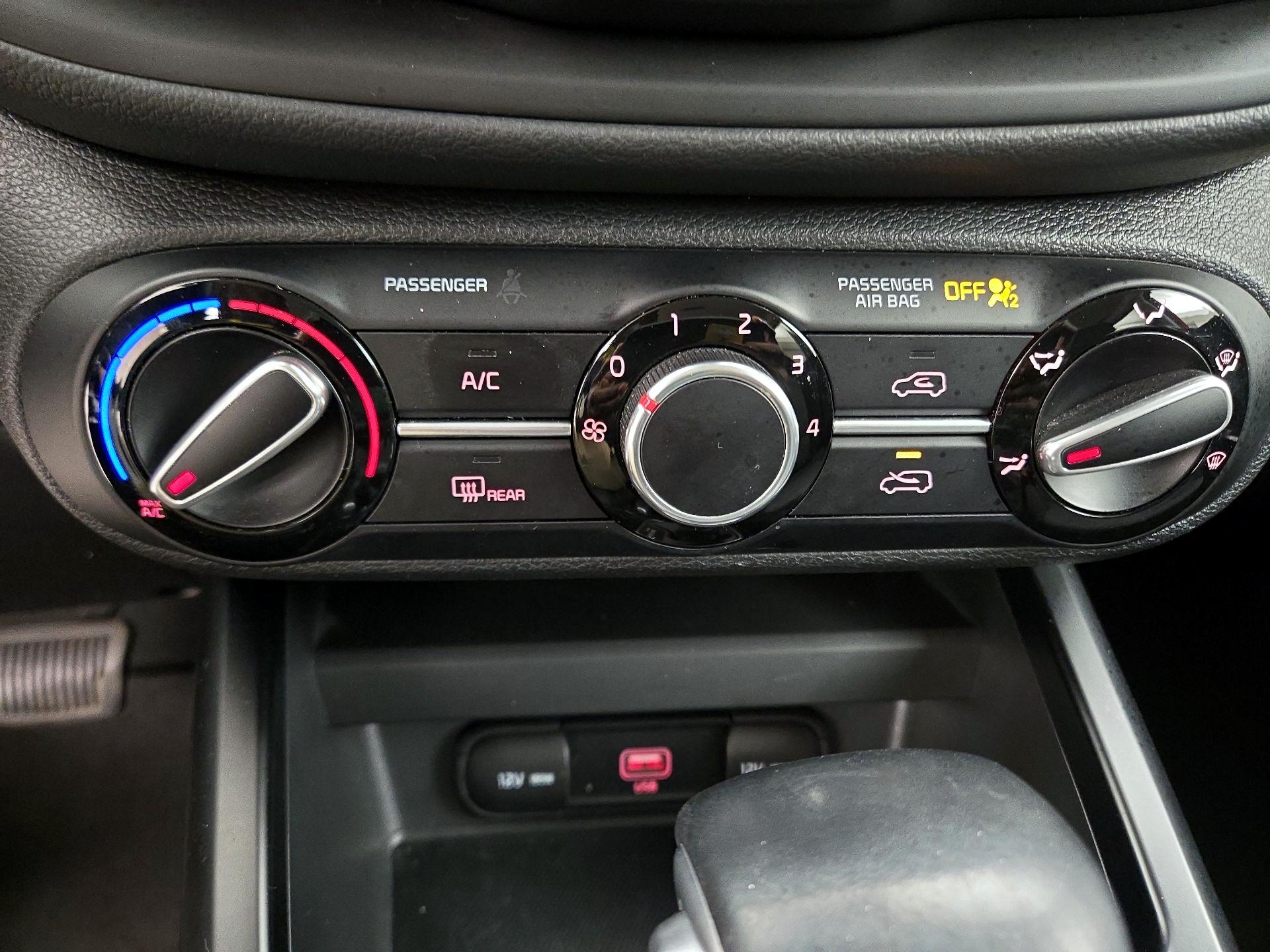 Thumbnail: 2021 Kia Soul - 16