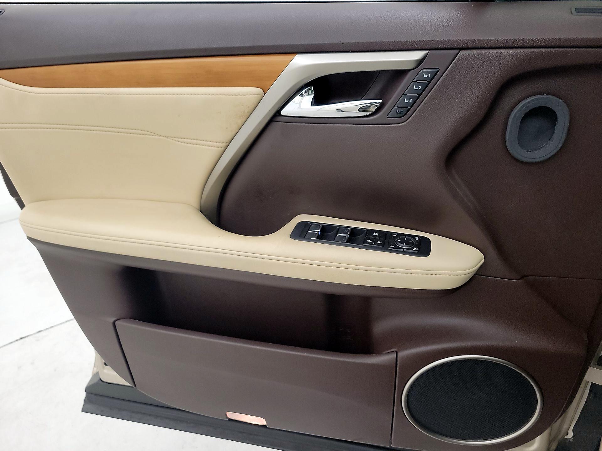 Thumbnail: 2019 Lexus RX - 12