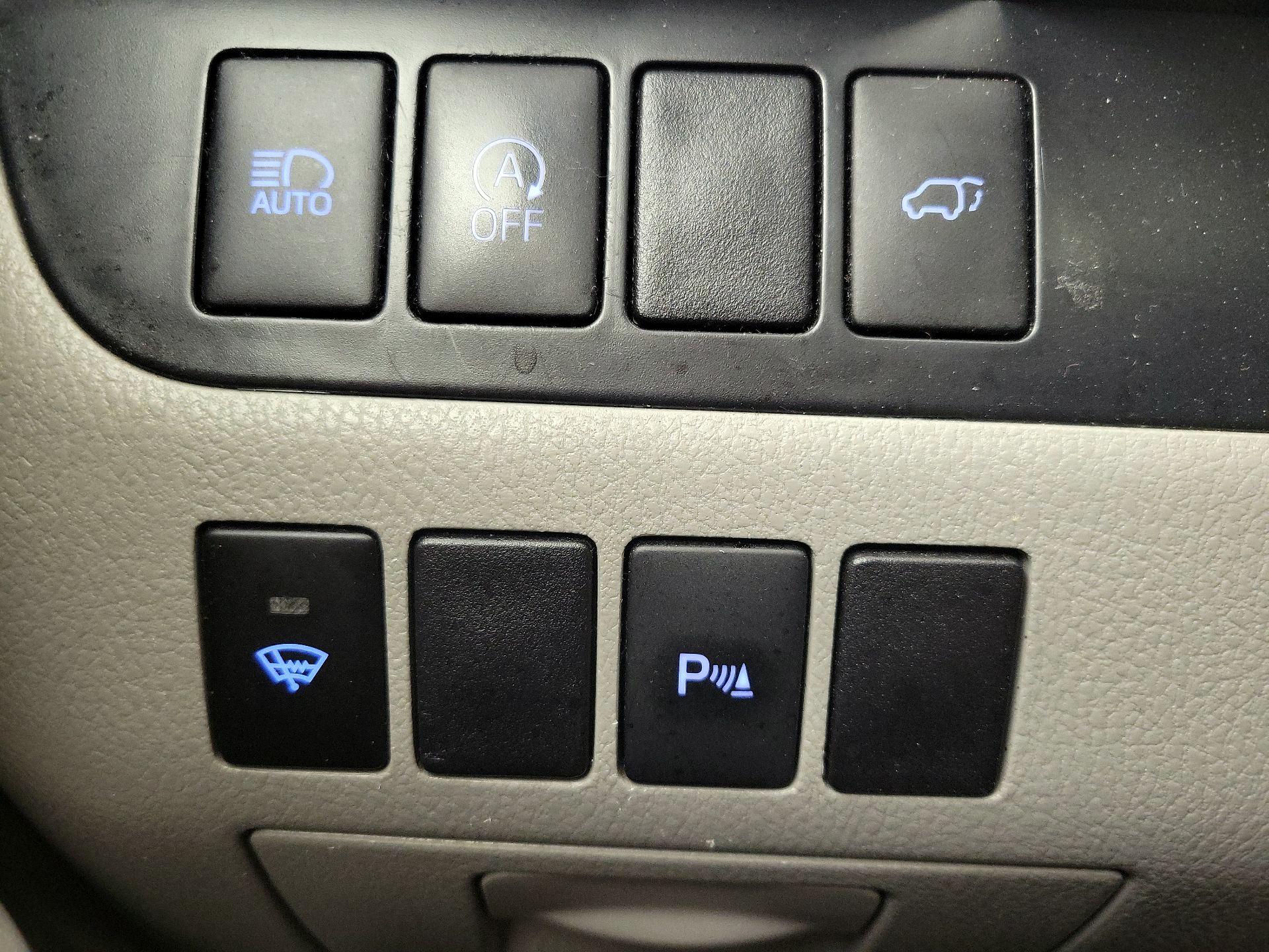 Thumbnail: 2019 Toyota Highlander - 13