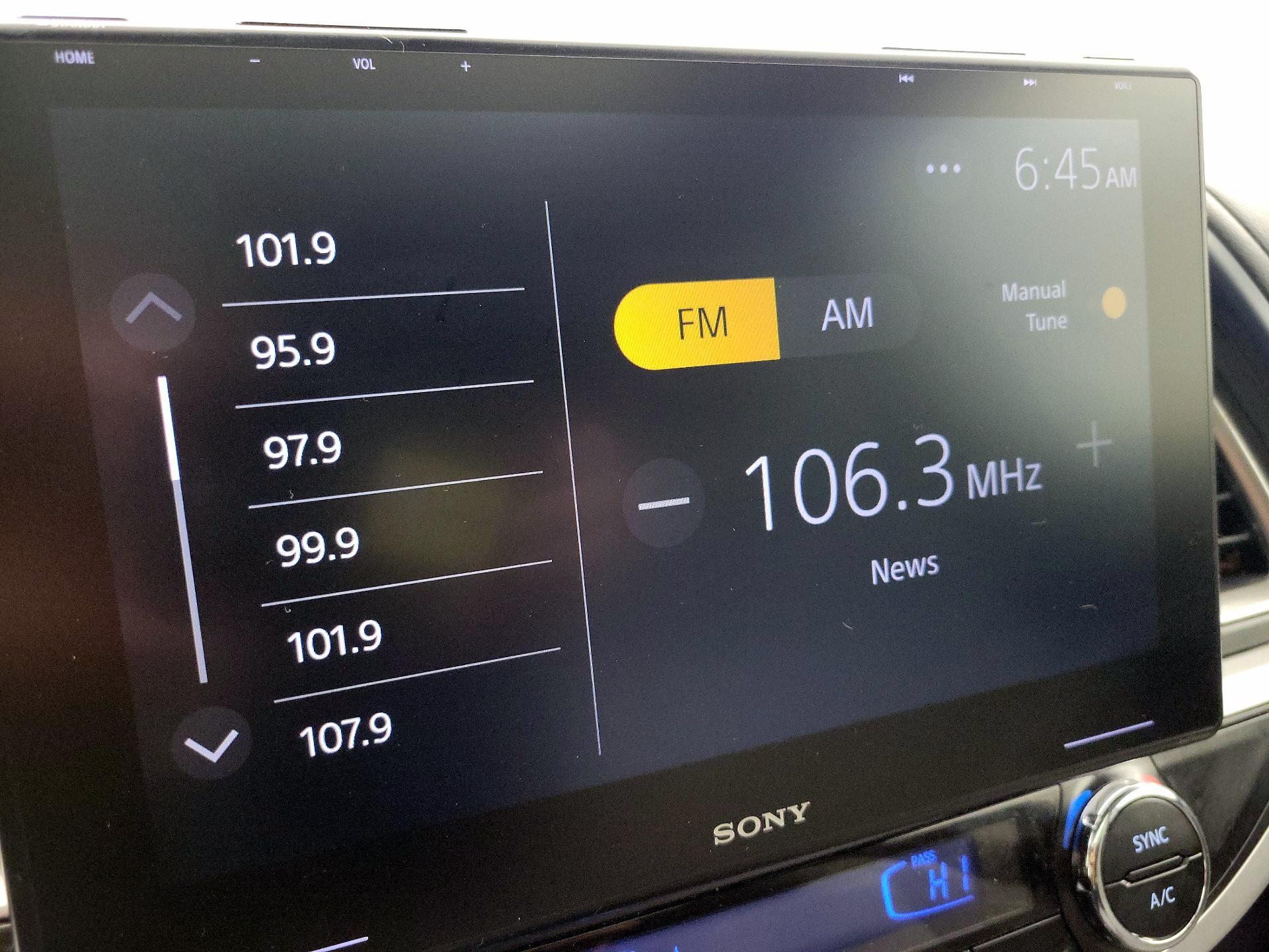 Thumbnail: 2019 Toyota Highlander - 15