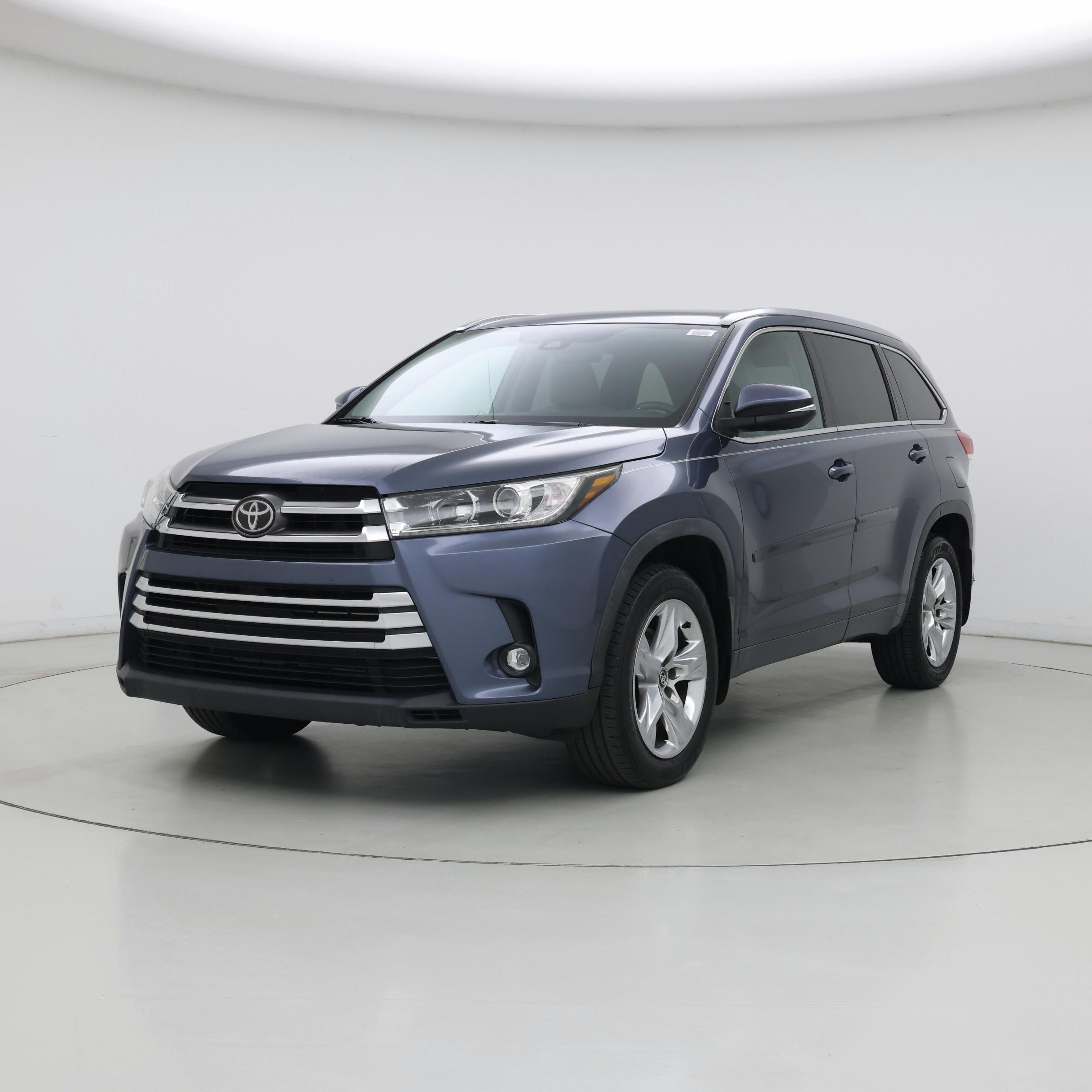 Thumbnail: 2019 Toyota Highlander - 4