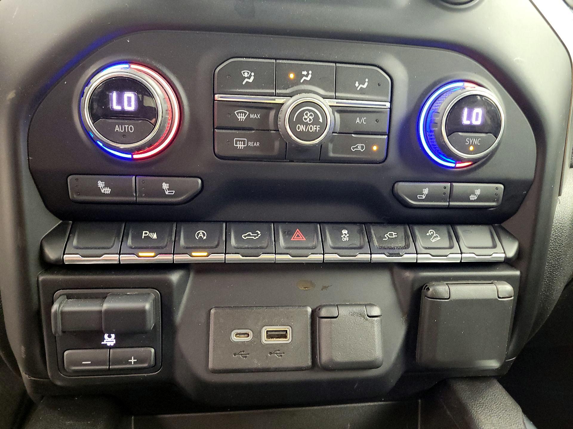 Thumbnail: 2021 Chevrolet Silverado 1500 - 14