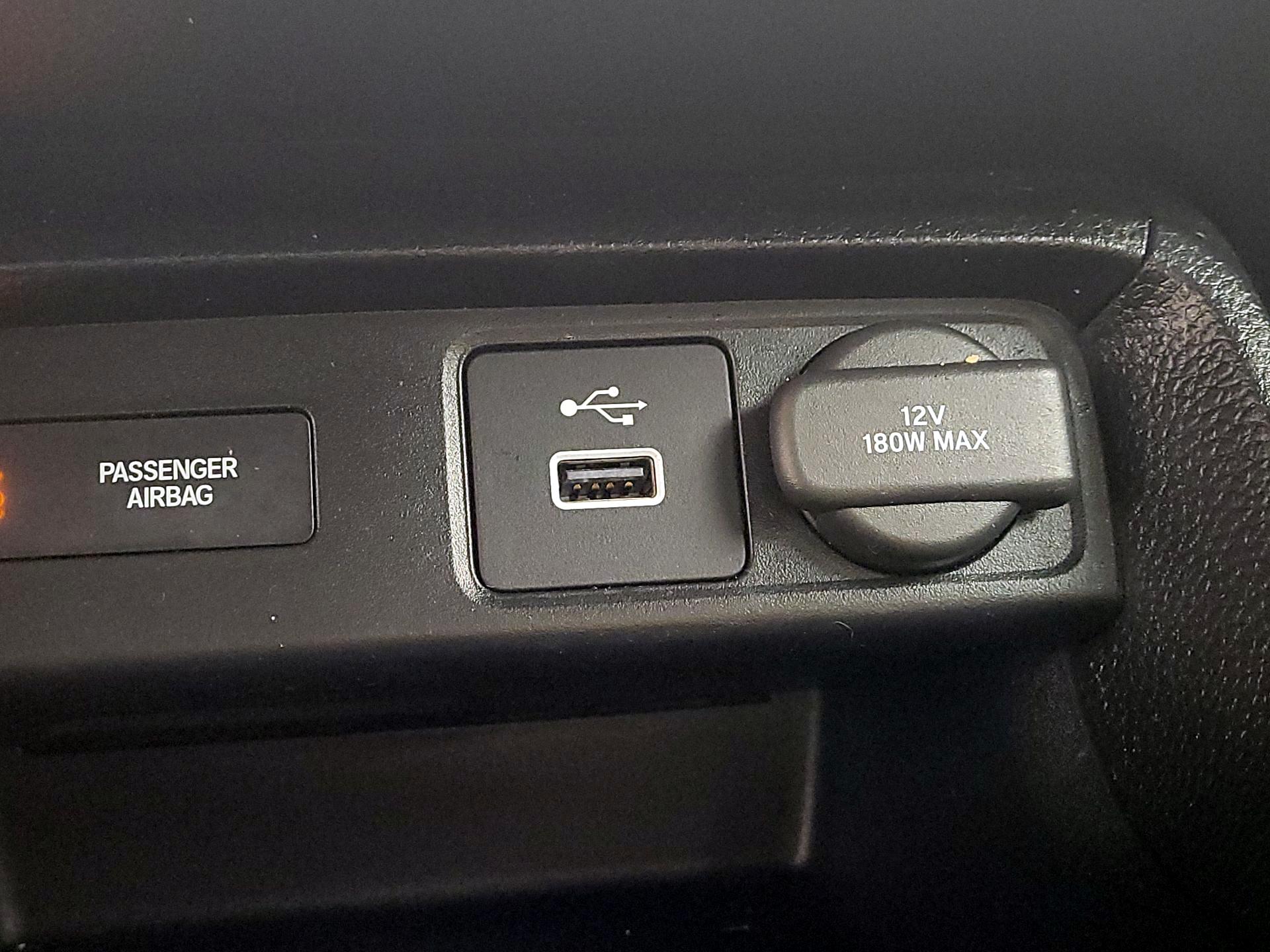 Thumbnail: 2023 Honda Civic - 18