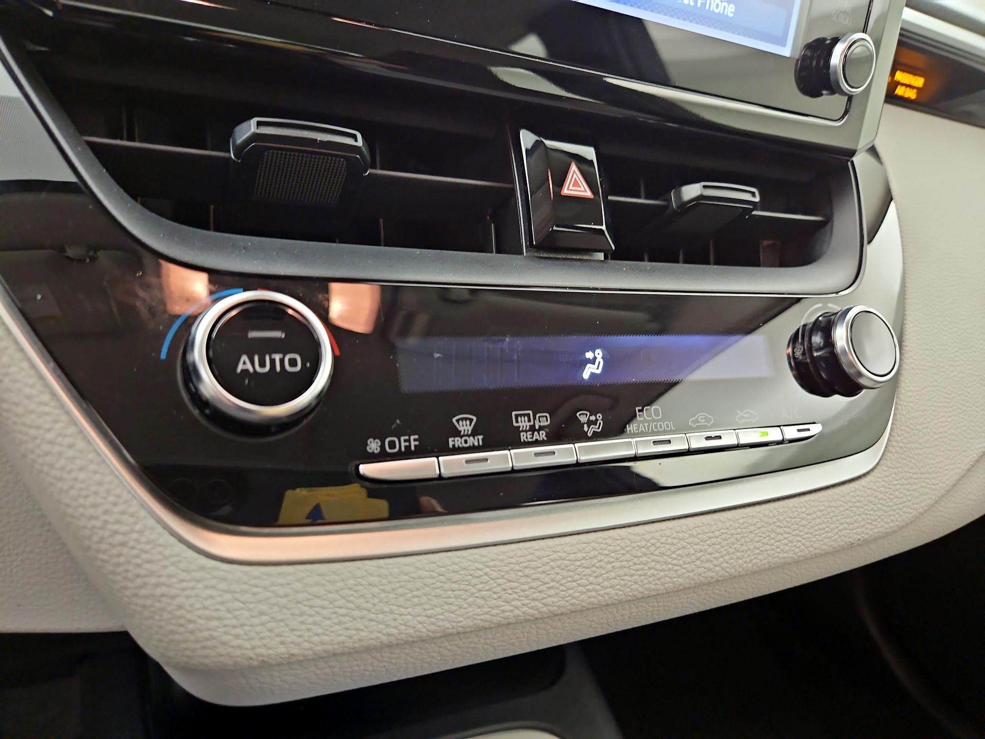 Thumbnail: 2020 Toyota Corolla - 16