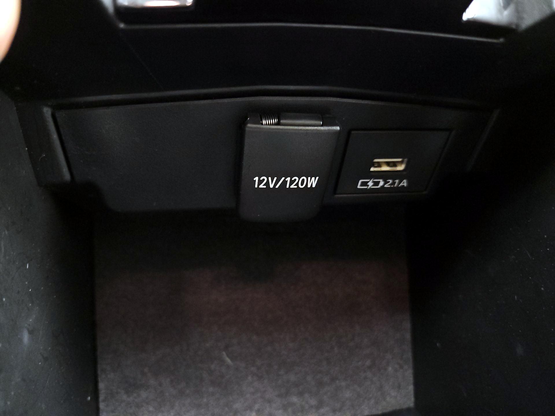 Thumbnail: 2020 Toyota Corolla - 18