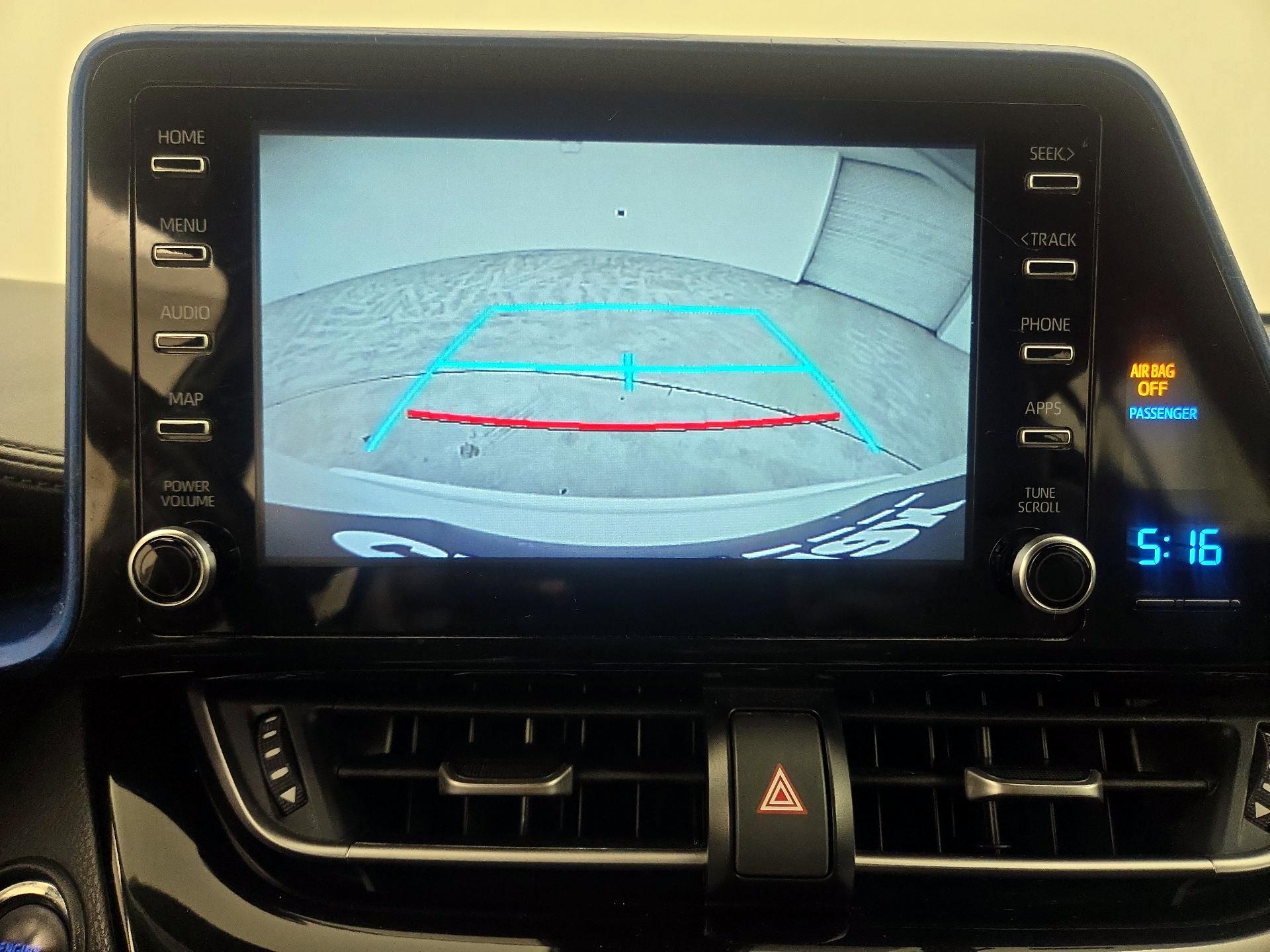 Thumbnail: 2019 Toyota C-HR - 14