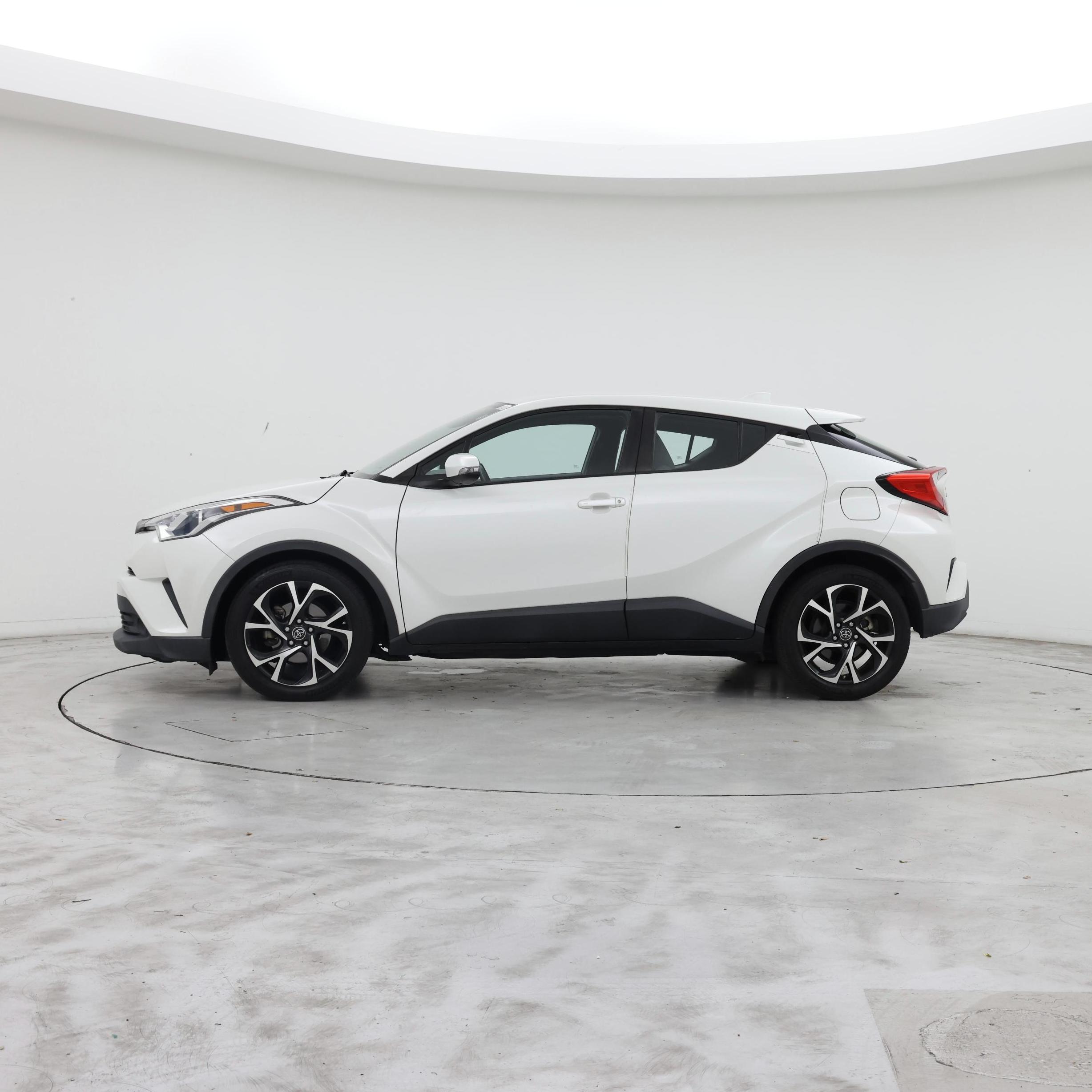 Thumbnail: 2019 Toyota C-HR - 3
