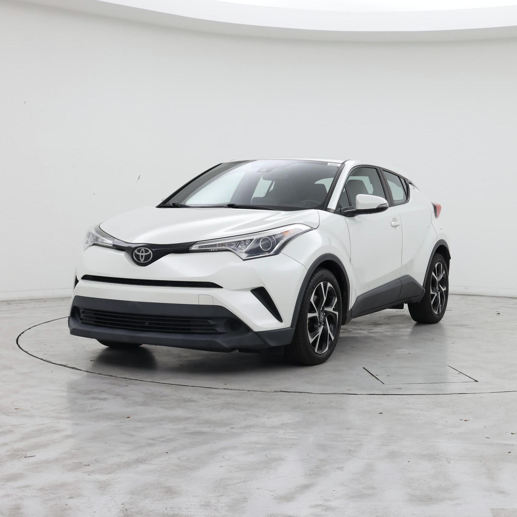 Thumbnail: 2019 Toyota C-HR - 4