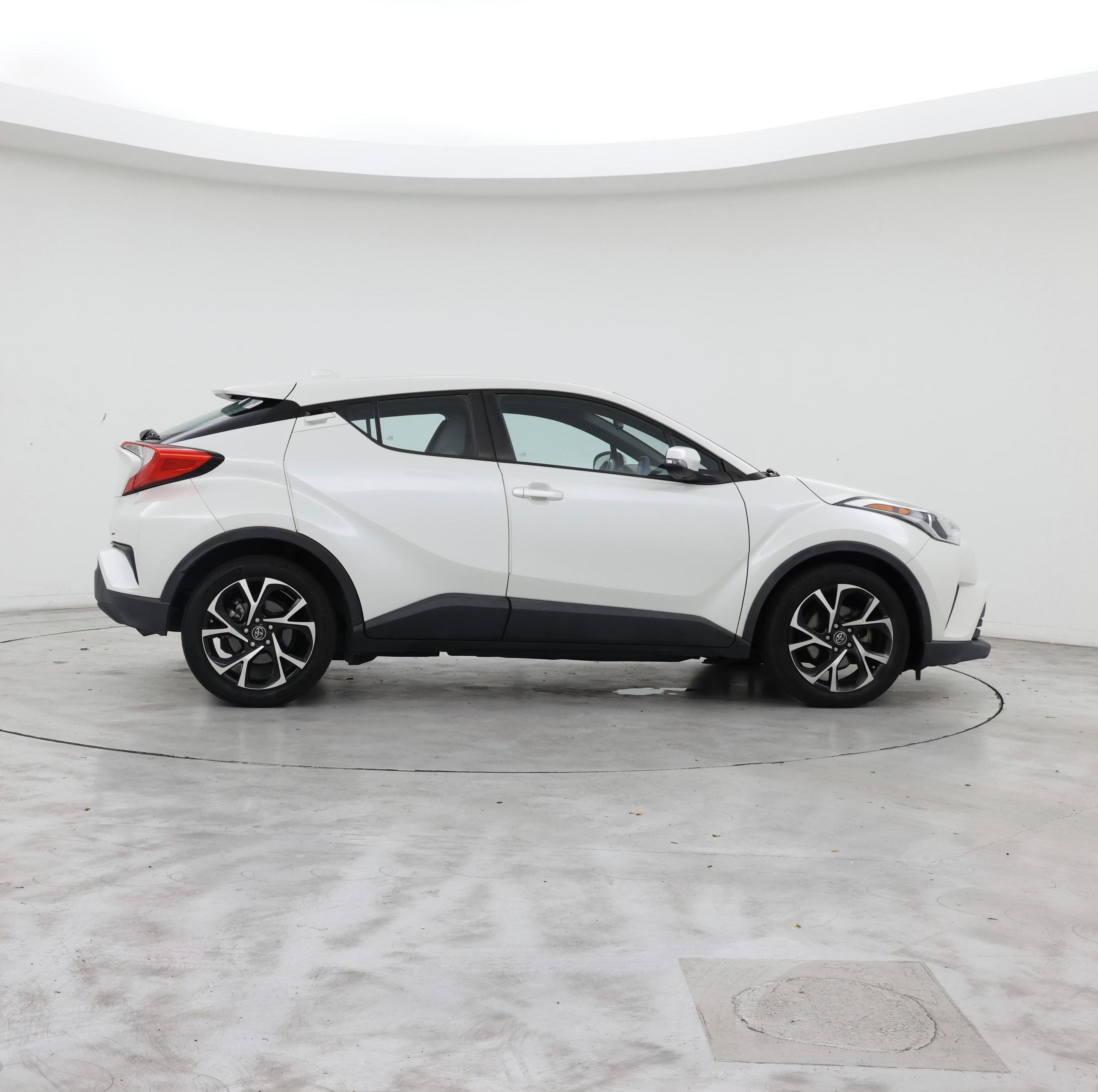 Thumbnail: 2019 Toyota C-HR - 7