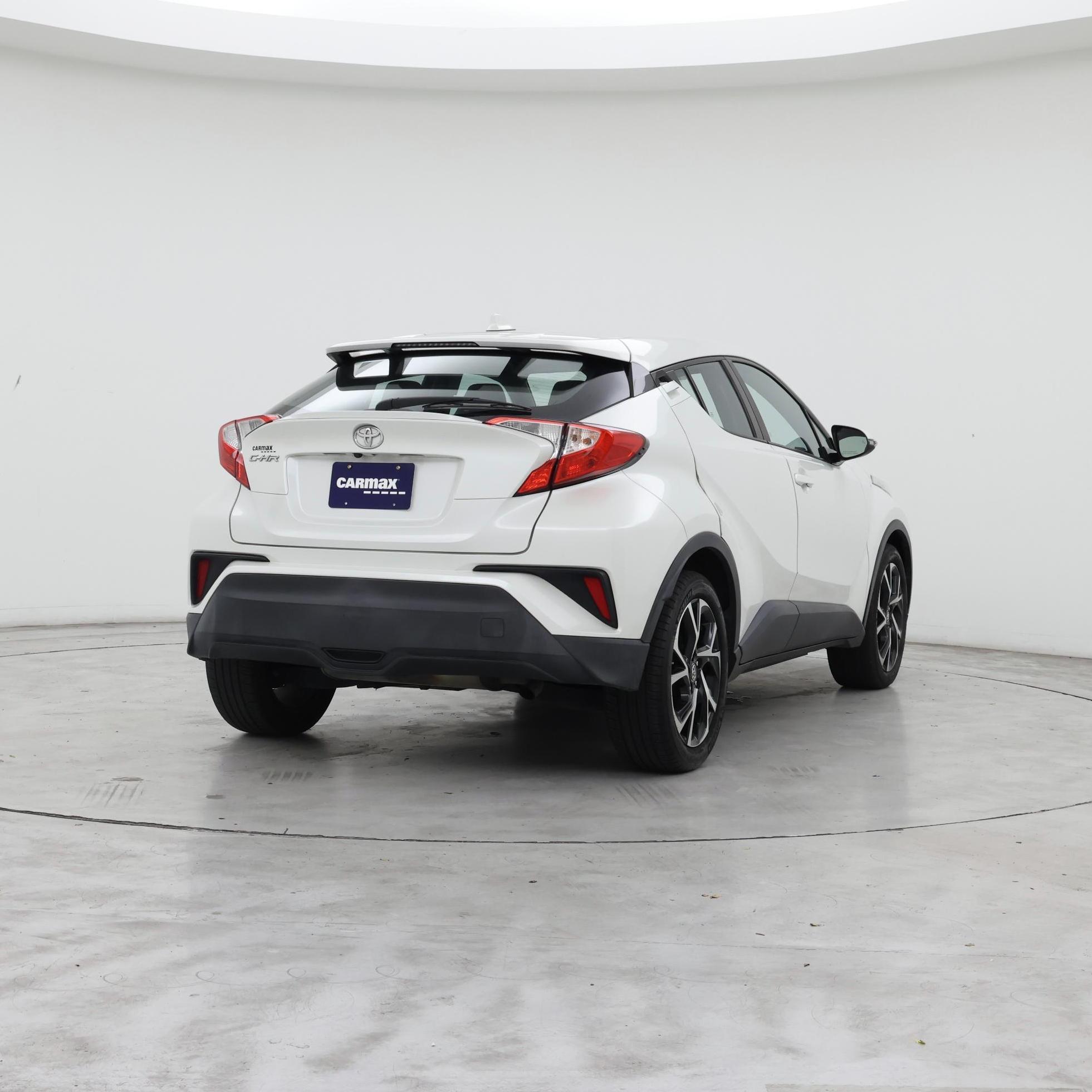 Thumbnail: 2019 Toyota C-HR - 8