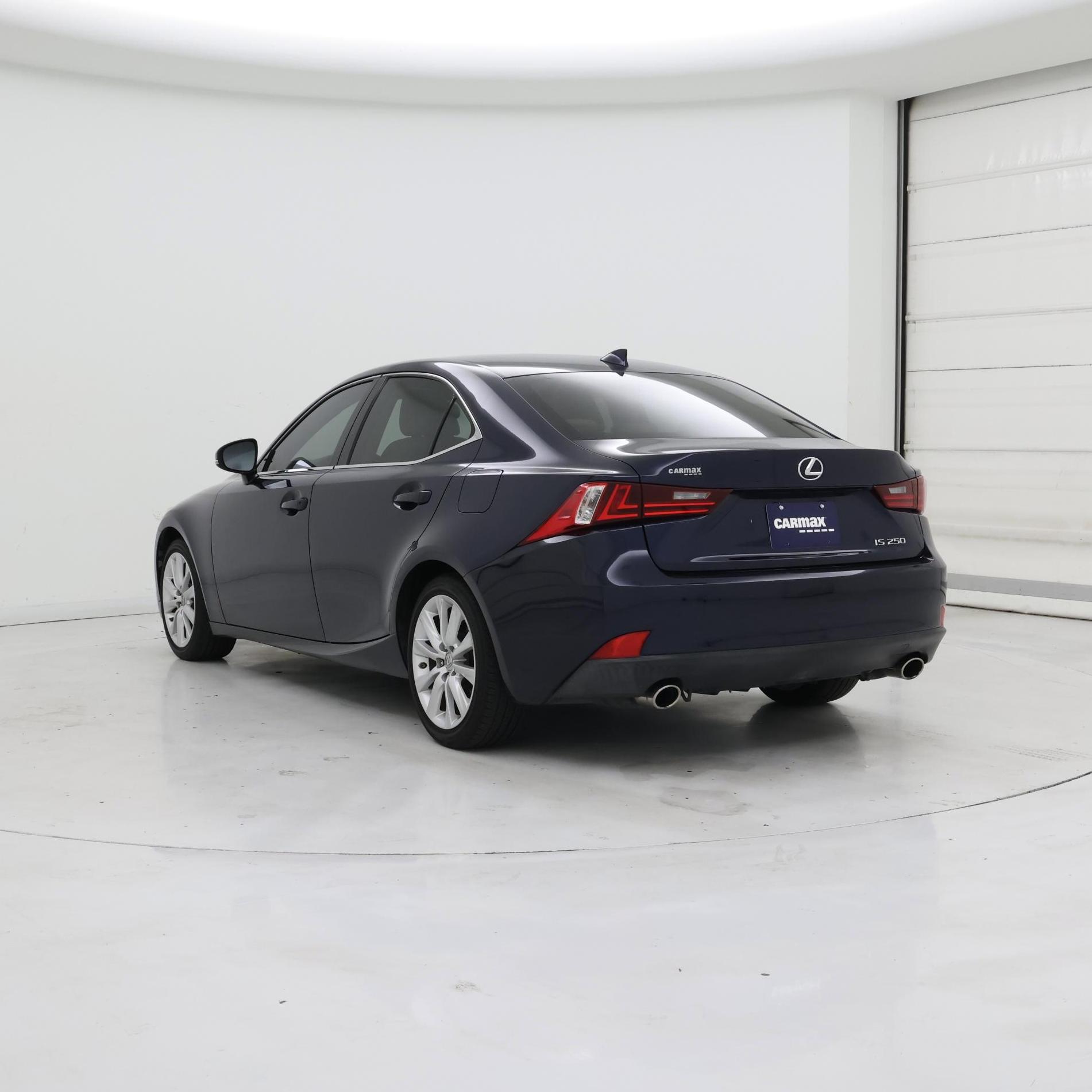 Thumbnail: 2014 Lexus IS - 2