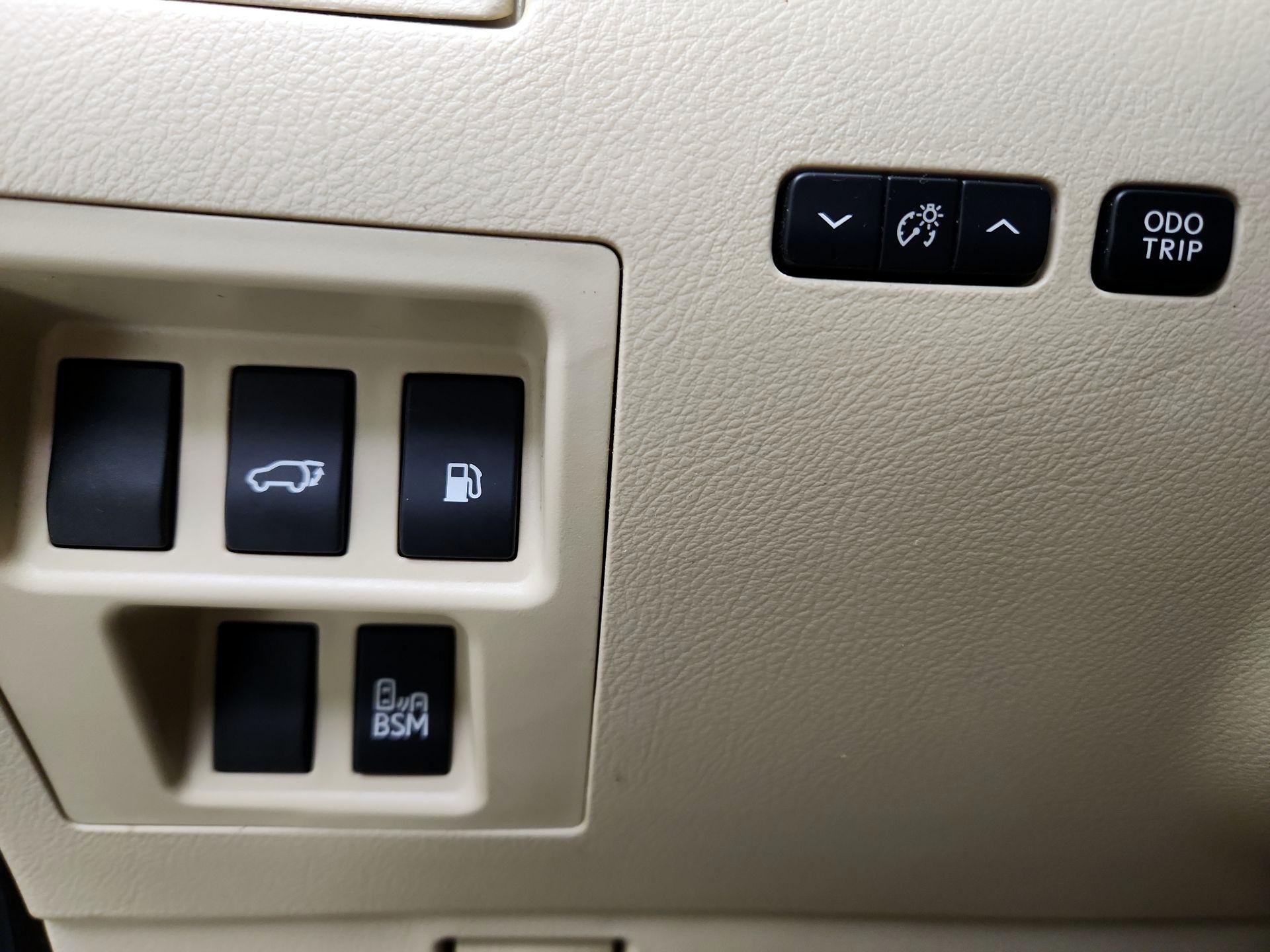 Thumbnail: 2015 Lexus RX - 13