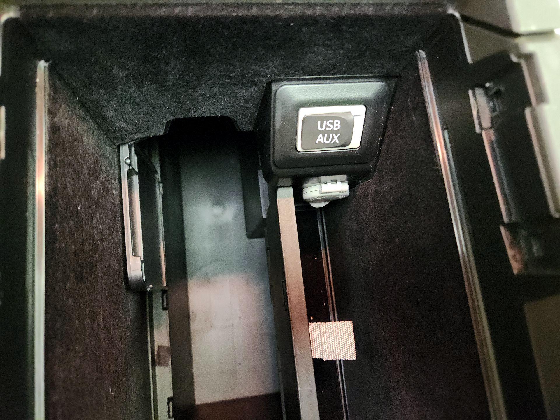 Thumbnail: 2015 Lexus RX - 19