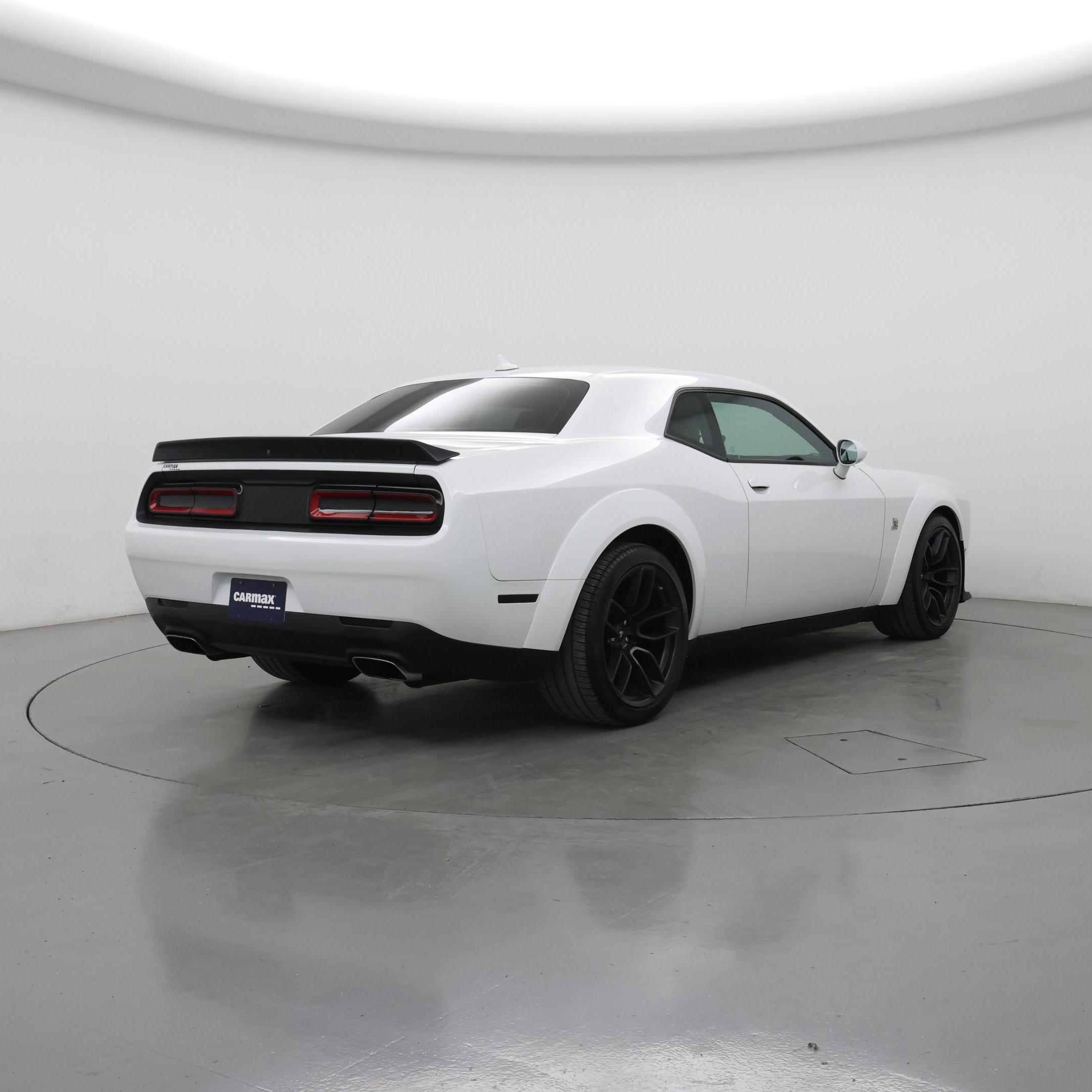 Thumbnail: 2021 Dodge Challenger - 8