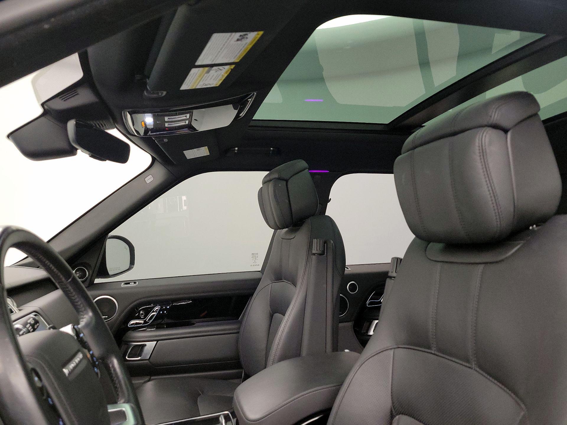 Thumbnail: 2022 Land Rover Range Rover - 20