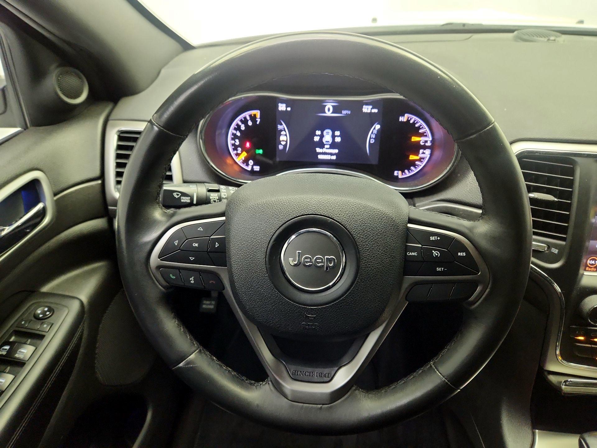 Thumbnail: 2018 Jeep Grand Cherokee - 10