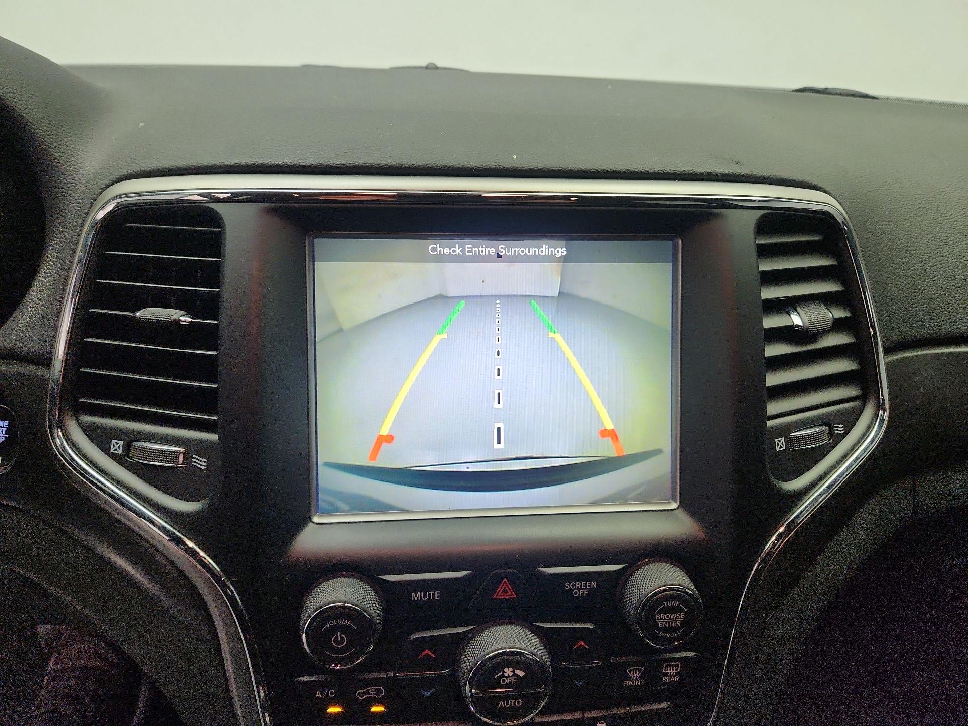 Thumbnail: 2018 Jeep Grand Cherokee - 14