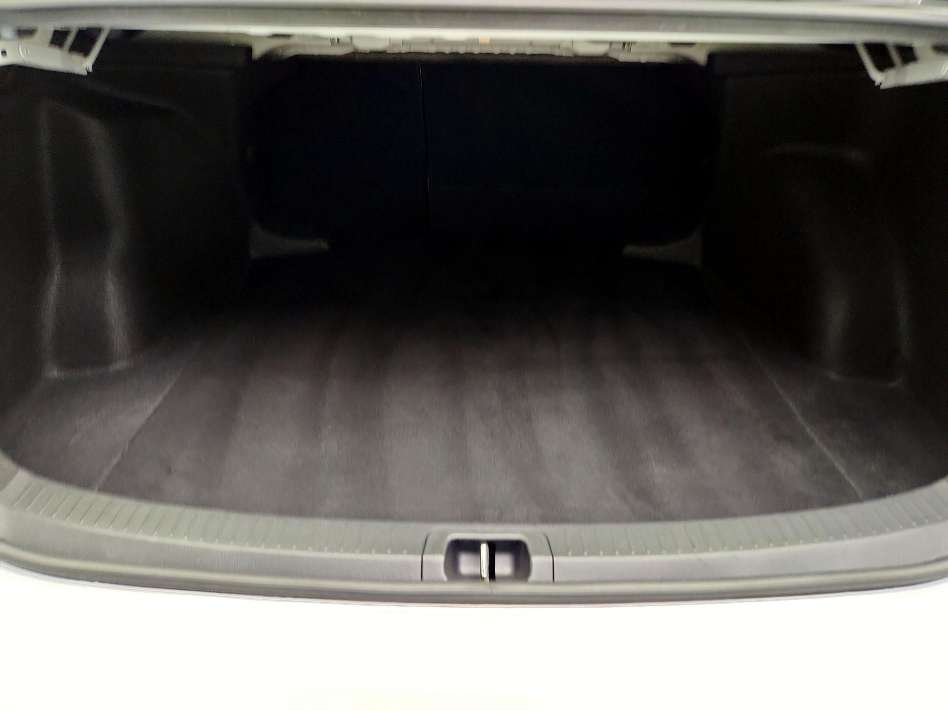 Thumbnail: 2024 Toyota Corolla - 20