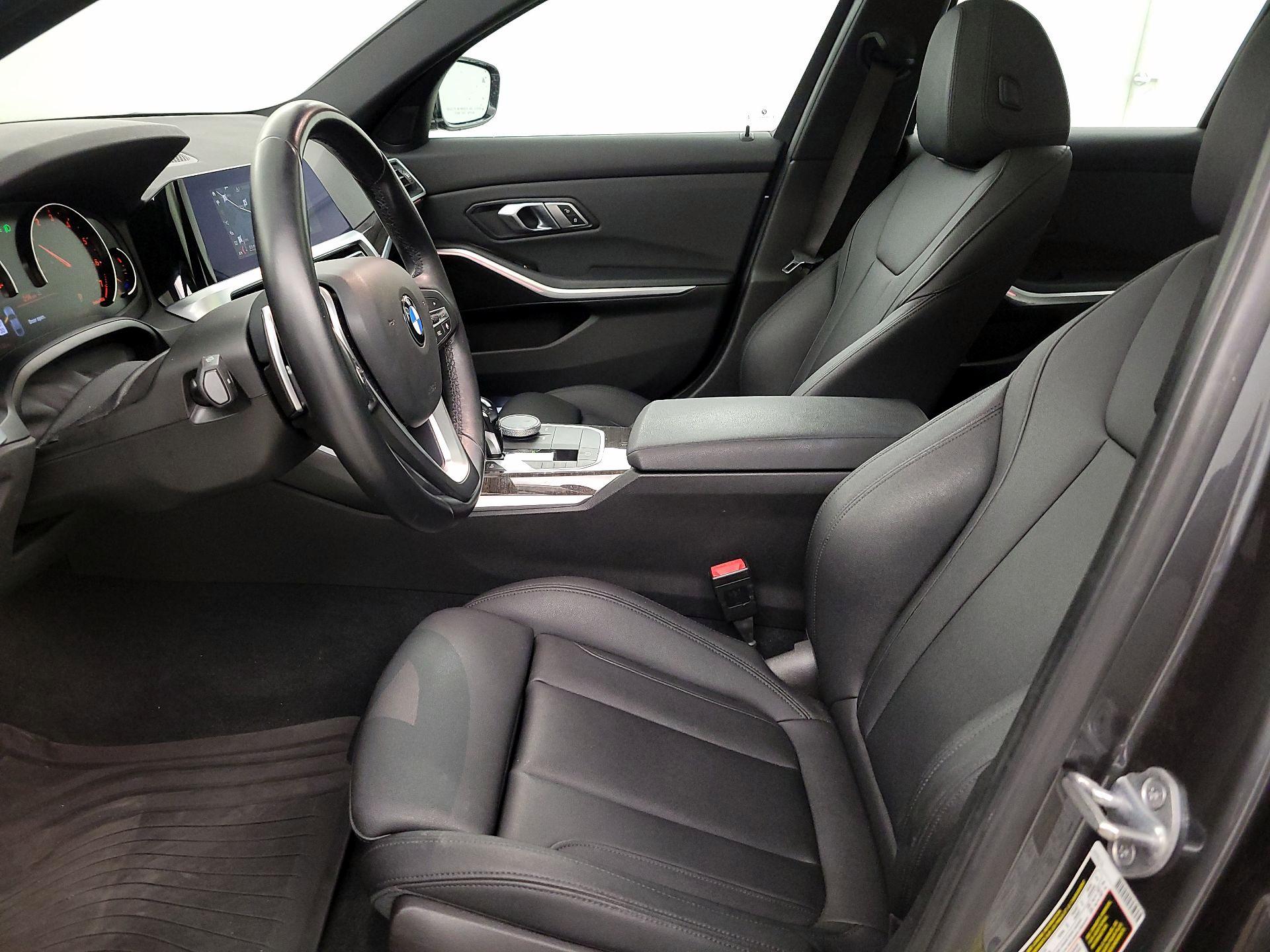 Thumbnail: 2020 BMW 3 Series - 11