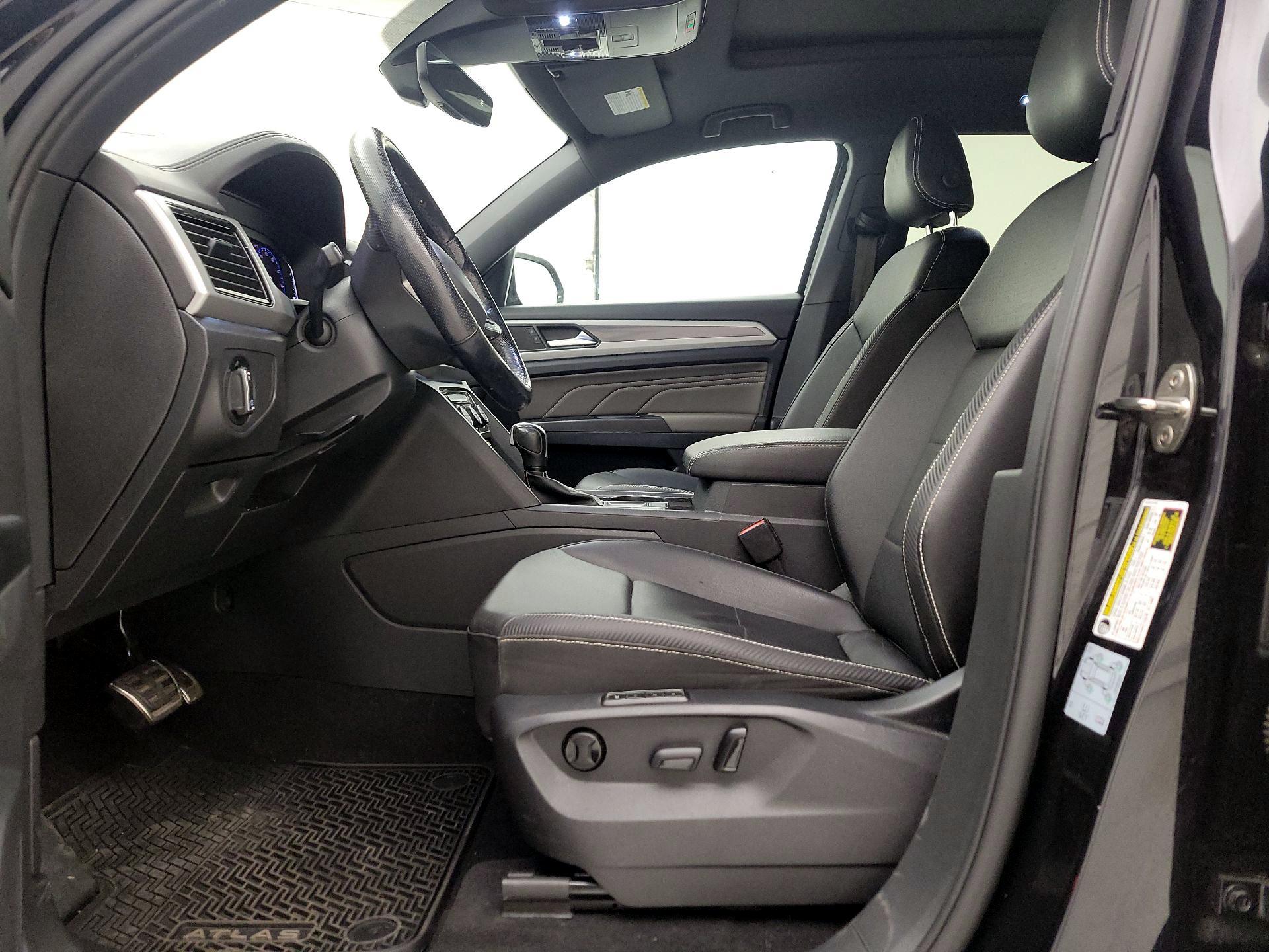 Thumbnail: 2021 Volkswagen Atlas - 11