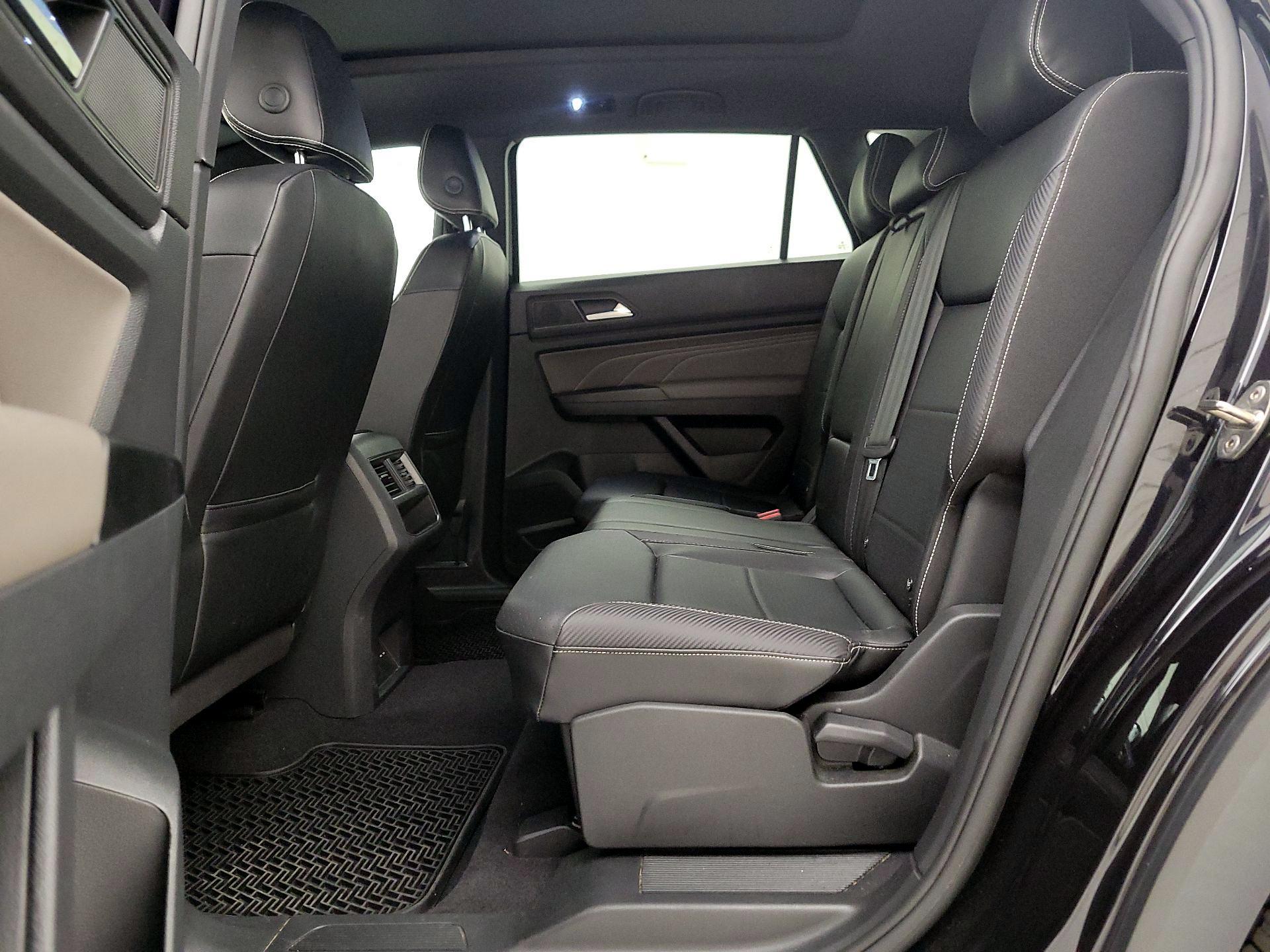 Thumbnail: 2021 Volkswagen Atlas - 19