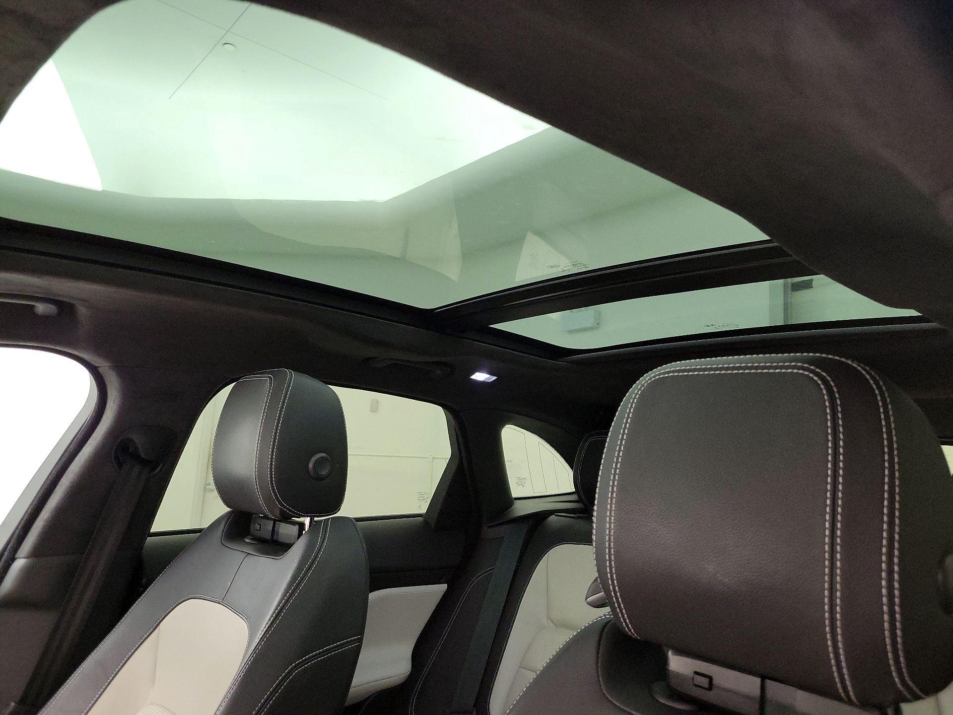 Thumbnail: 2020 Jaguar F-Pace - 20