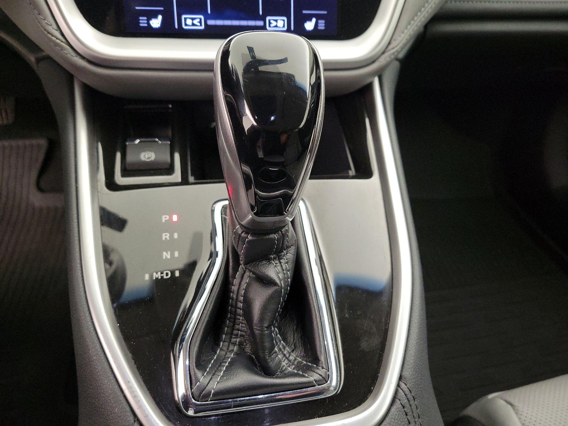 Thumbnail: 2022 Subaru Outback - 18