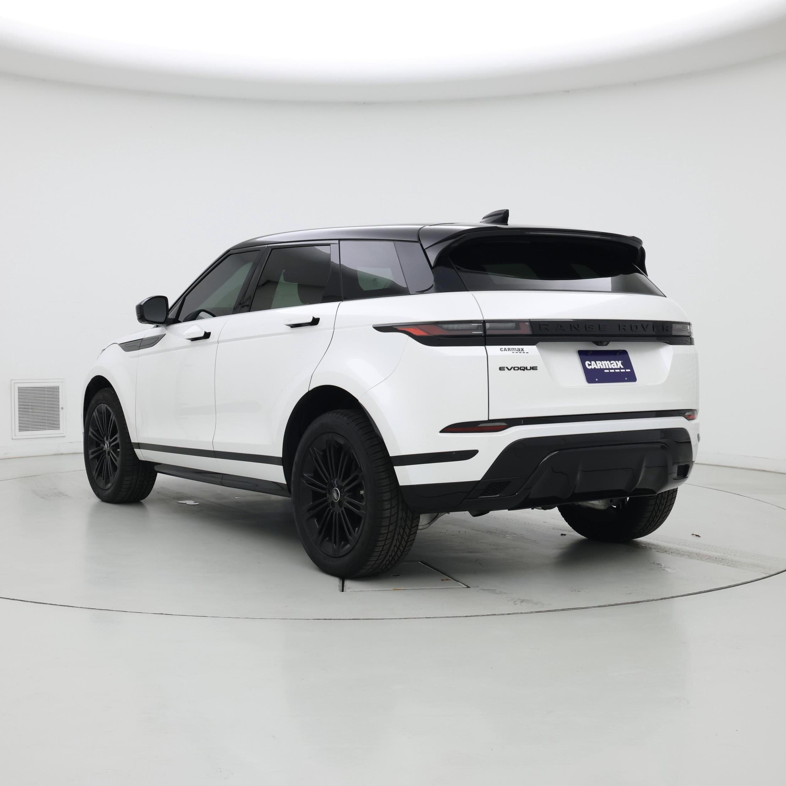 Thumbnail: 2024 Land Rover Range Rover Evoque - 2