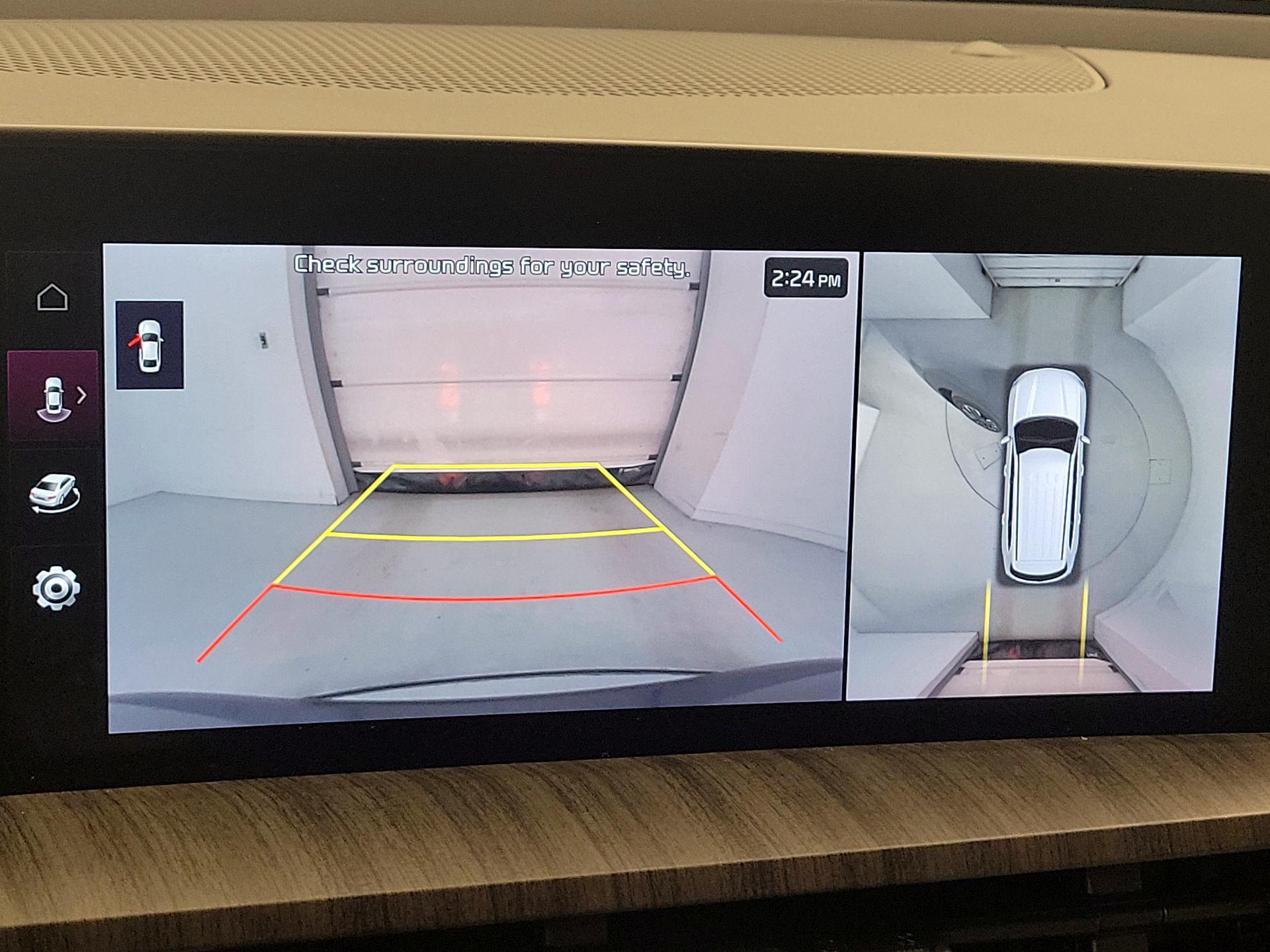 Thumbnail: 2023 Kia Telluride - 15