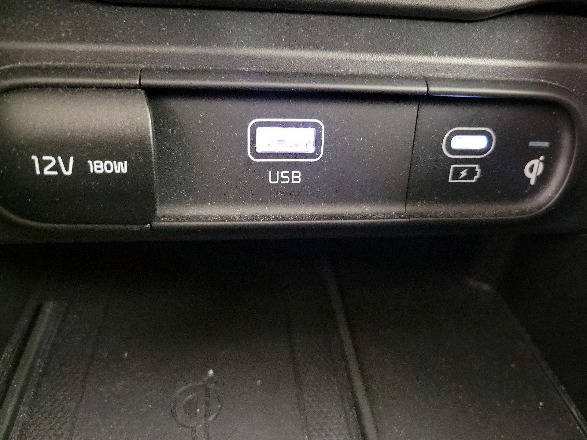 Thumbnail: 2023 Kia Telluride - 19