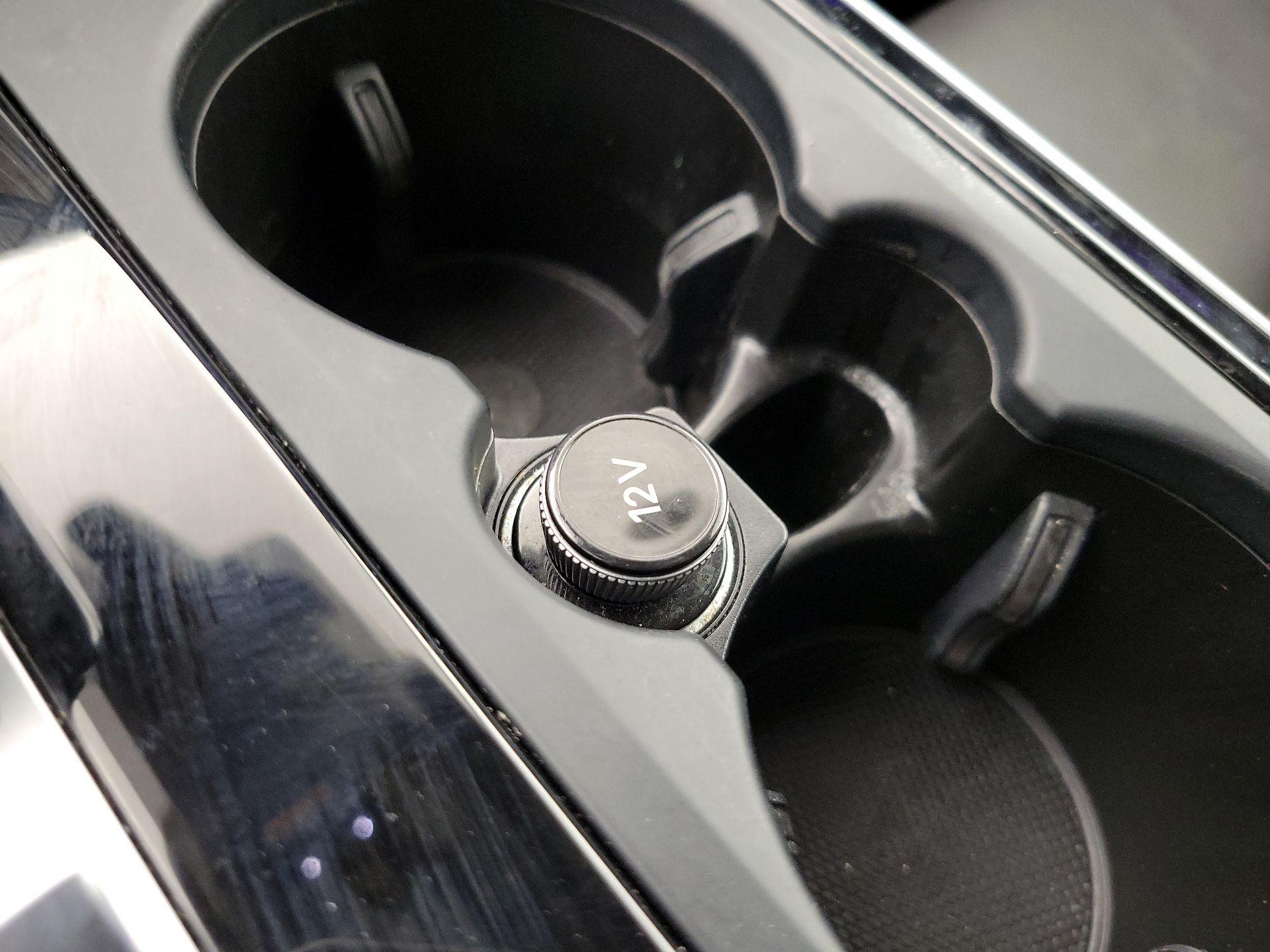 Thumbnail: 2021 Audi Q8 - 19