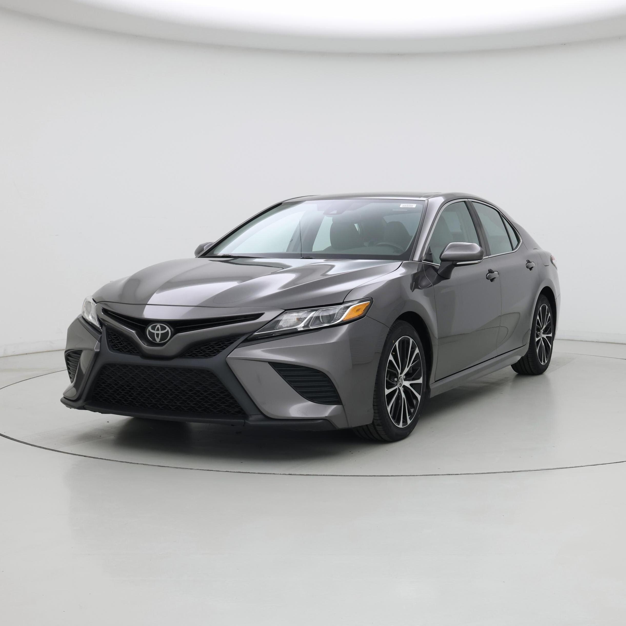 Thumbnail: 2020 Toyota Camry - 4